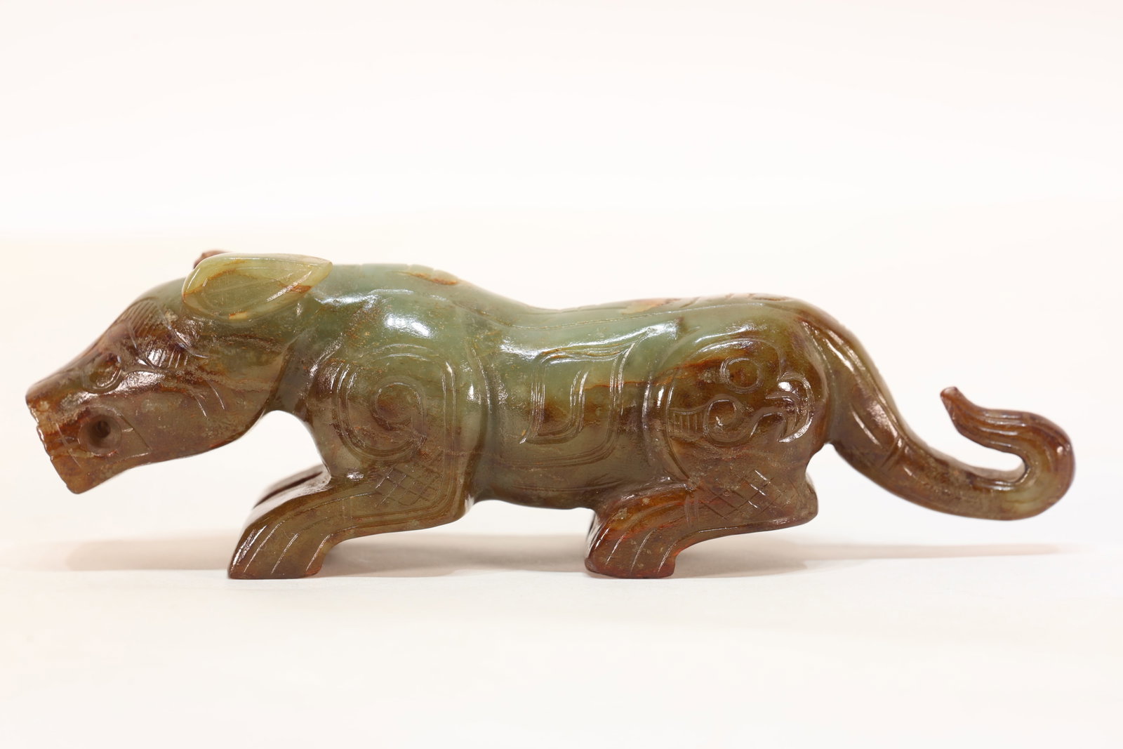 Jade Carved Beast Face Pattern Beast Shape Ornament (1 of 11)