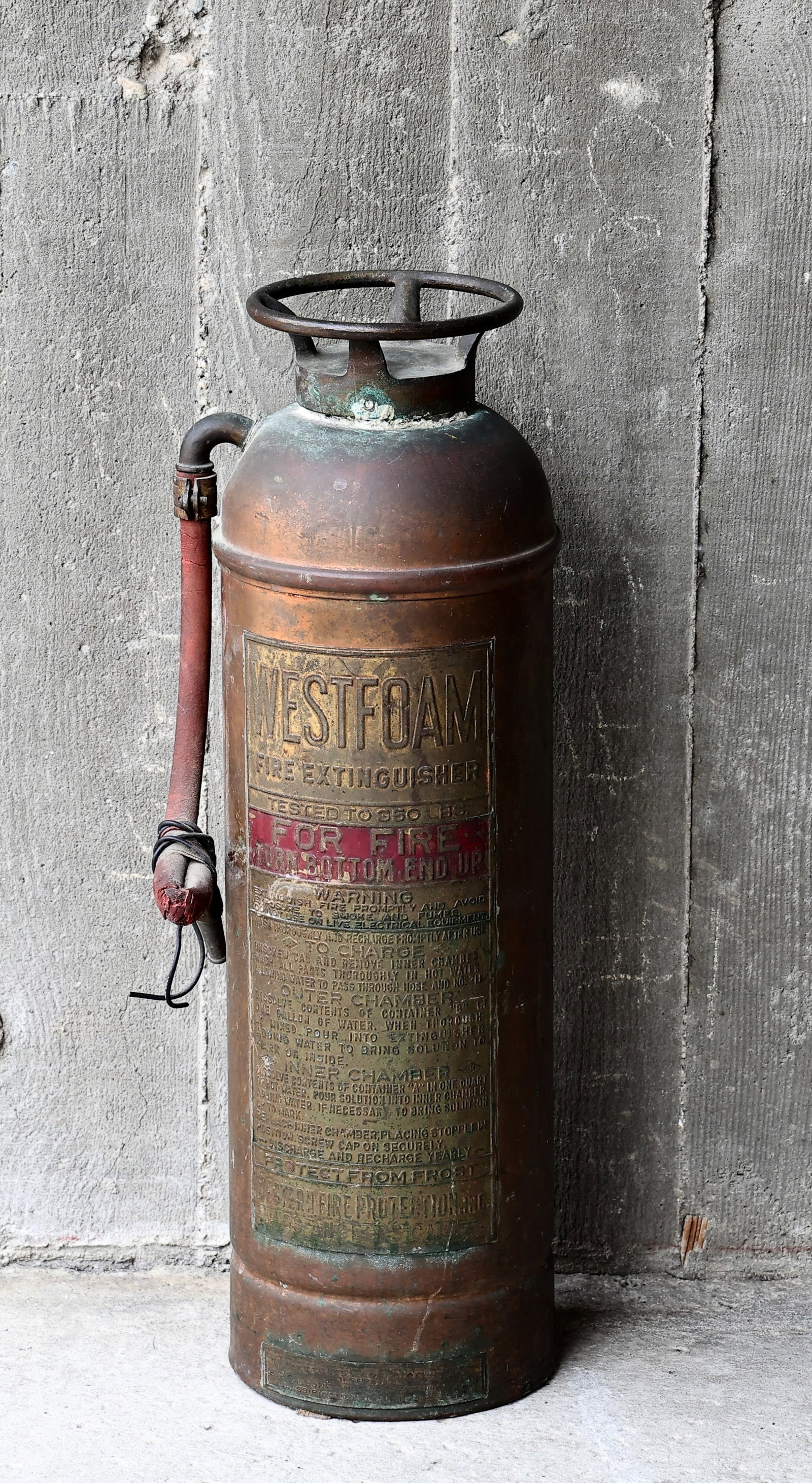 Westfoam Copper Brass Fire Extinguisher (1 of 7)