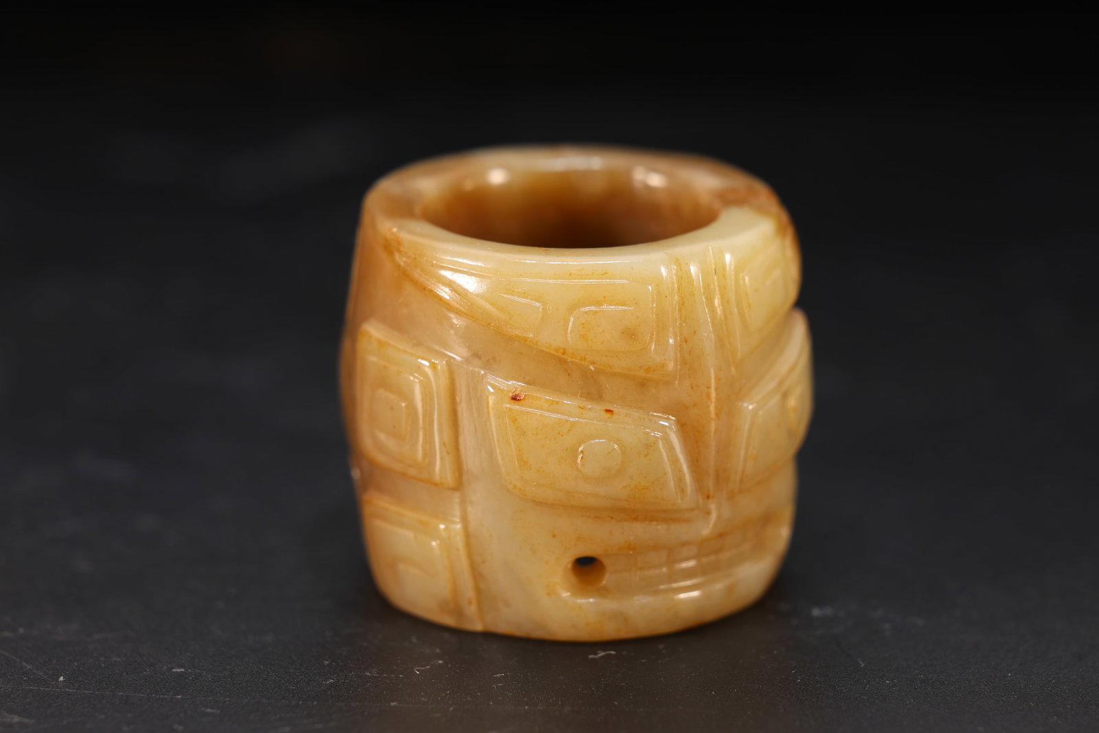 Jade Carved Beast Face Pattern Thumb Ring (1 of 5)