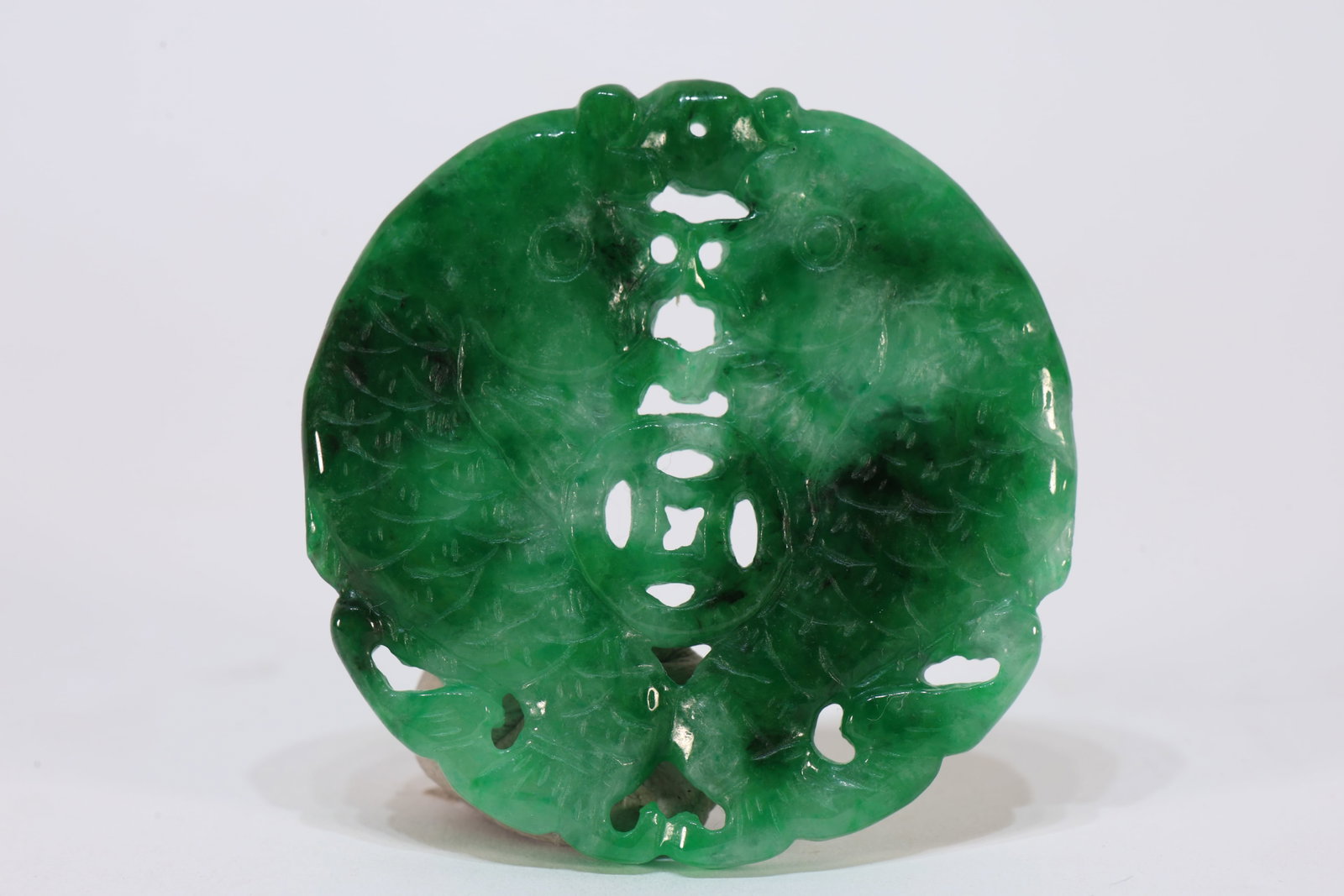 Jadeite Carved Fish Pattern Pendant - 3