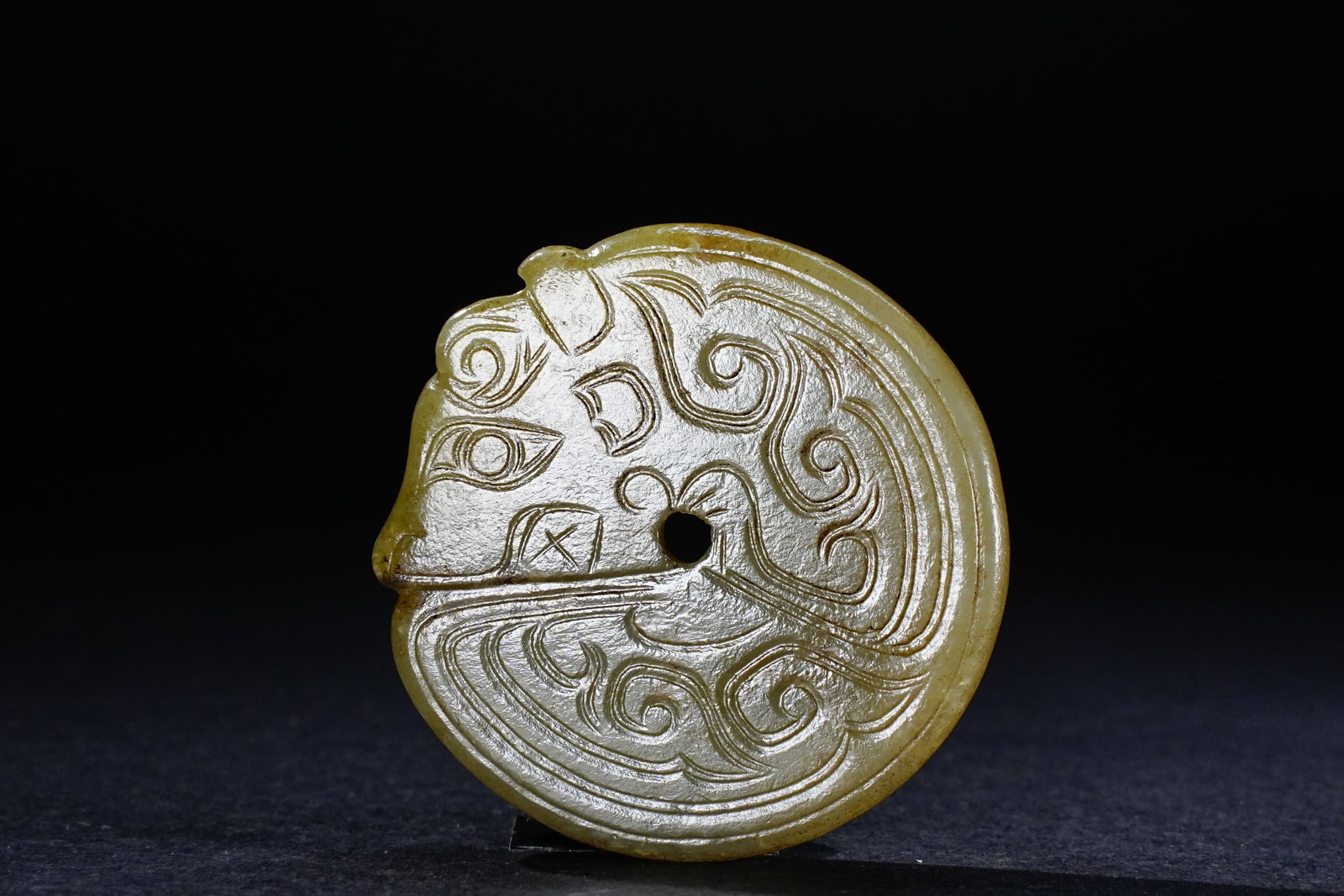 Jade Carved Dragon Pattern Ornament - 2