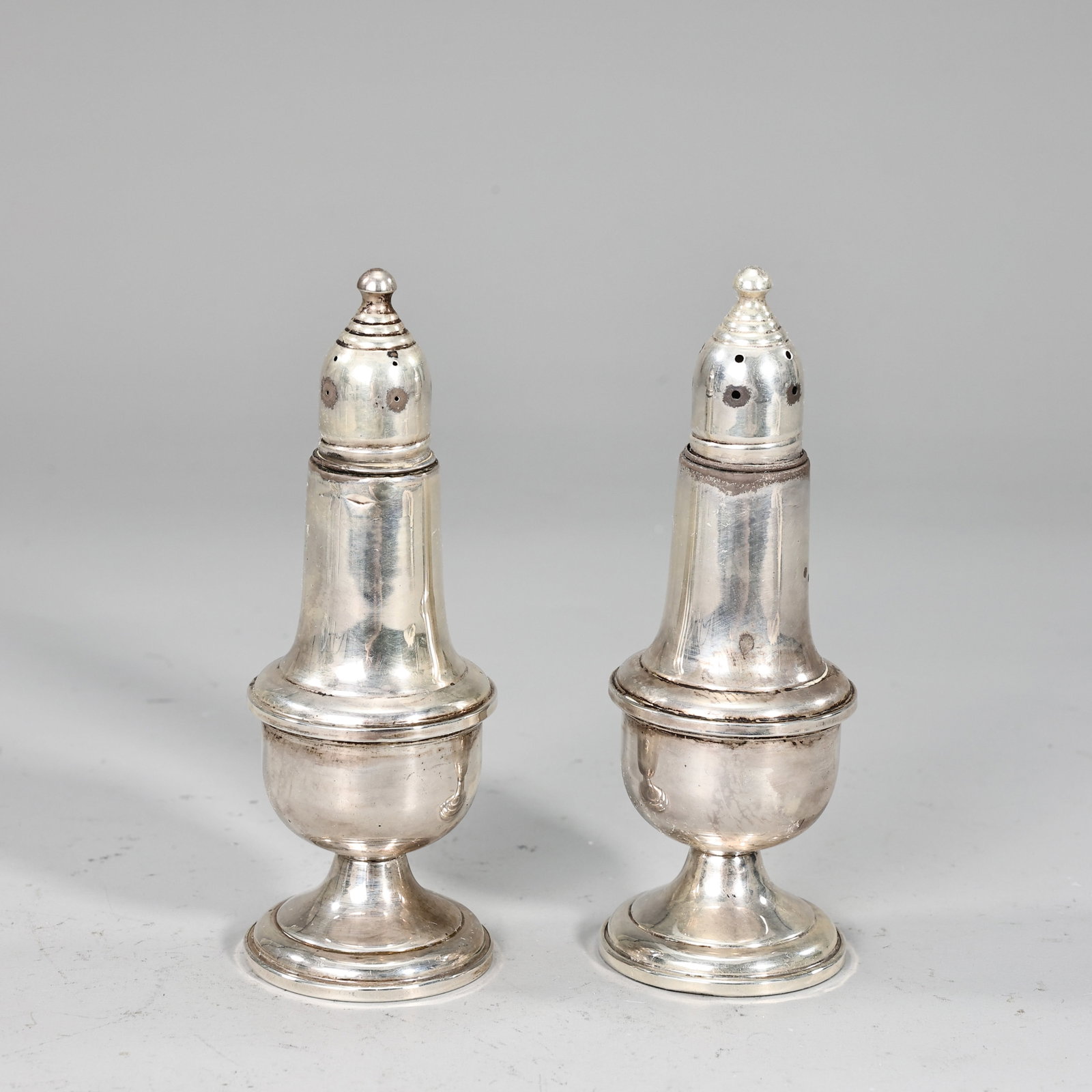 Pair Of Empire Sterling Silver Salt And Pepper Shakers Weighted (1 of 6)