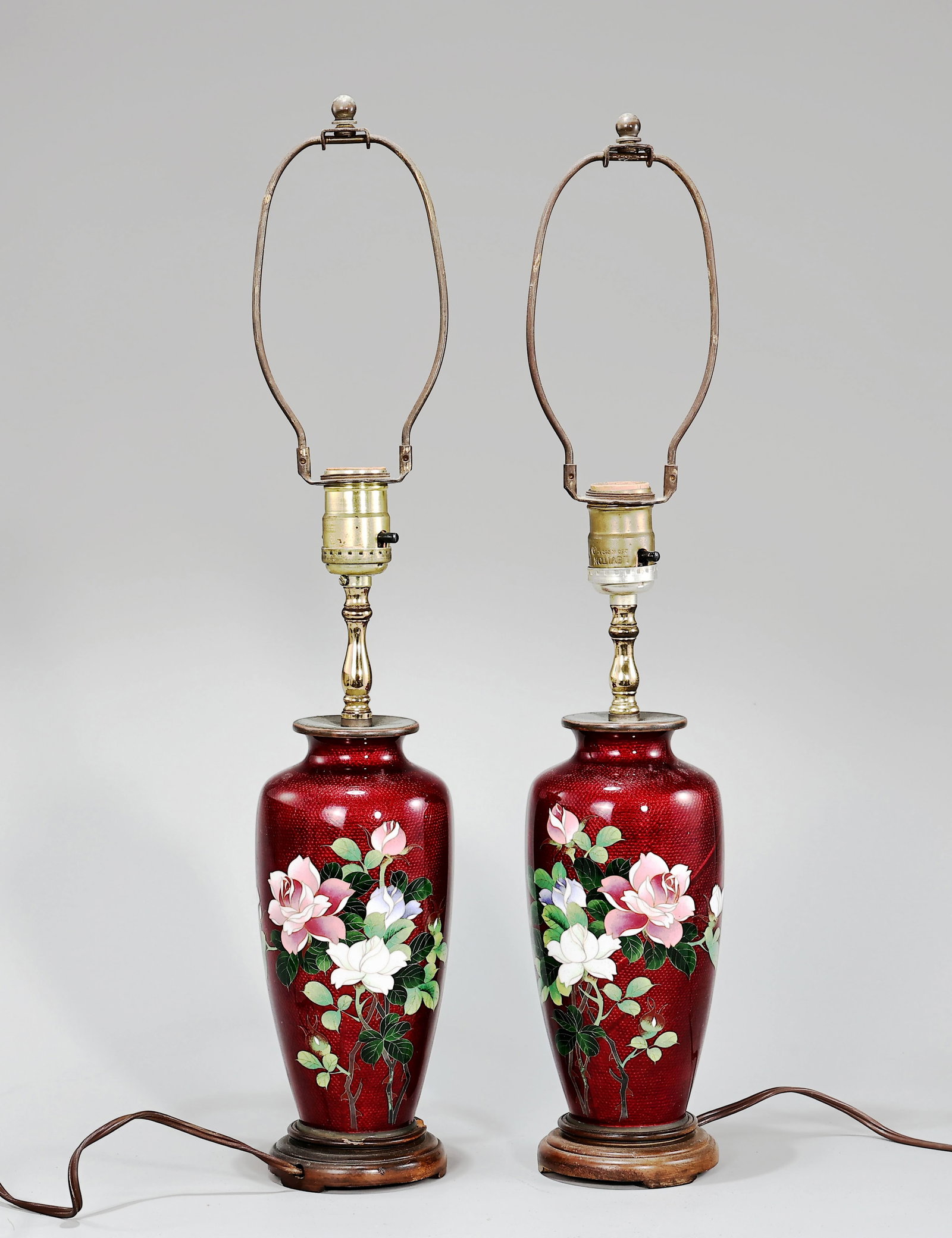 Pair Of Red Floral Cloisonne Enamel Japanese Table Lamp (1 of 7)