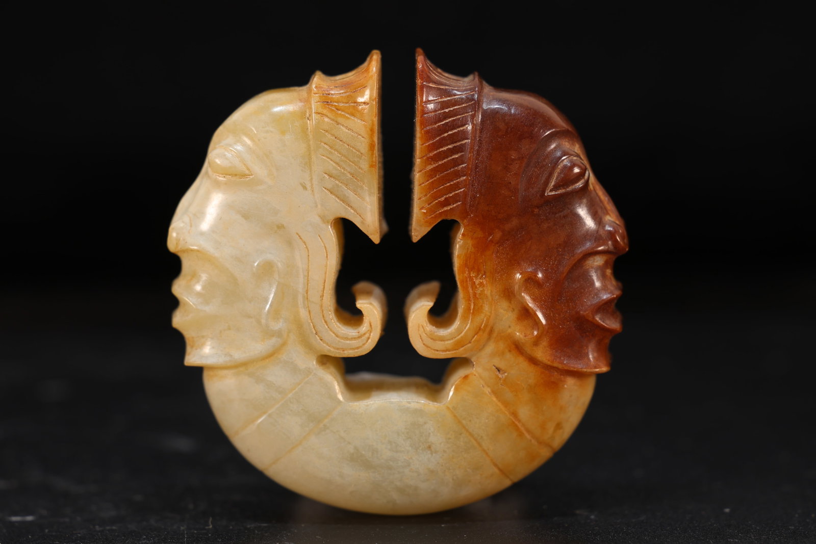Jade Carved Character Face Pattern Bi: Jade Carved Character Face Pattern Bi (5 x 1.3cm)