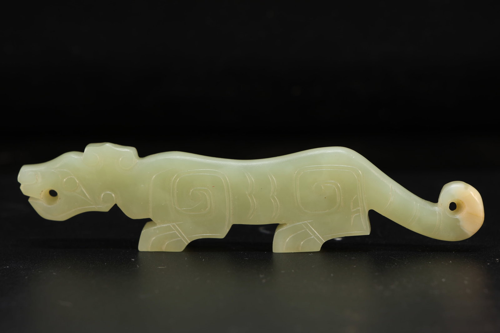 Jade Carved Beast Face Pattern Tiger Shape Bi: Jade Carved Beast Face Pattern Tiger Shape Bi (9 x 2 x 0.6cm)