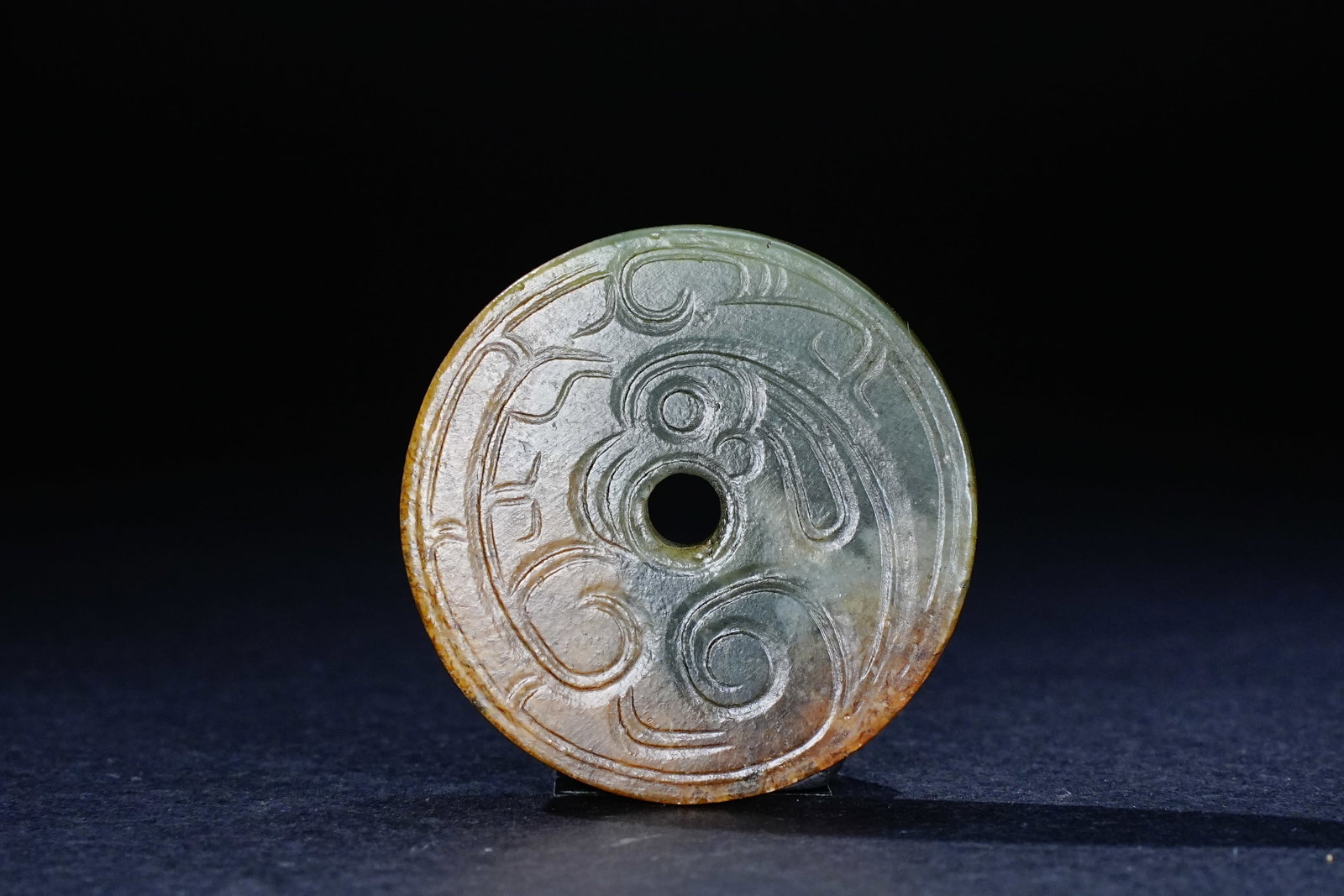 Jade Carved Bird Pattern Sword Ornament: Jade Carved Bird Pattern Sword Ornament (3.6 x 0.6cm)