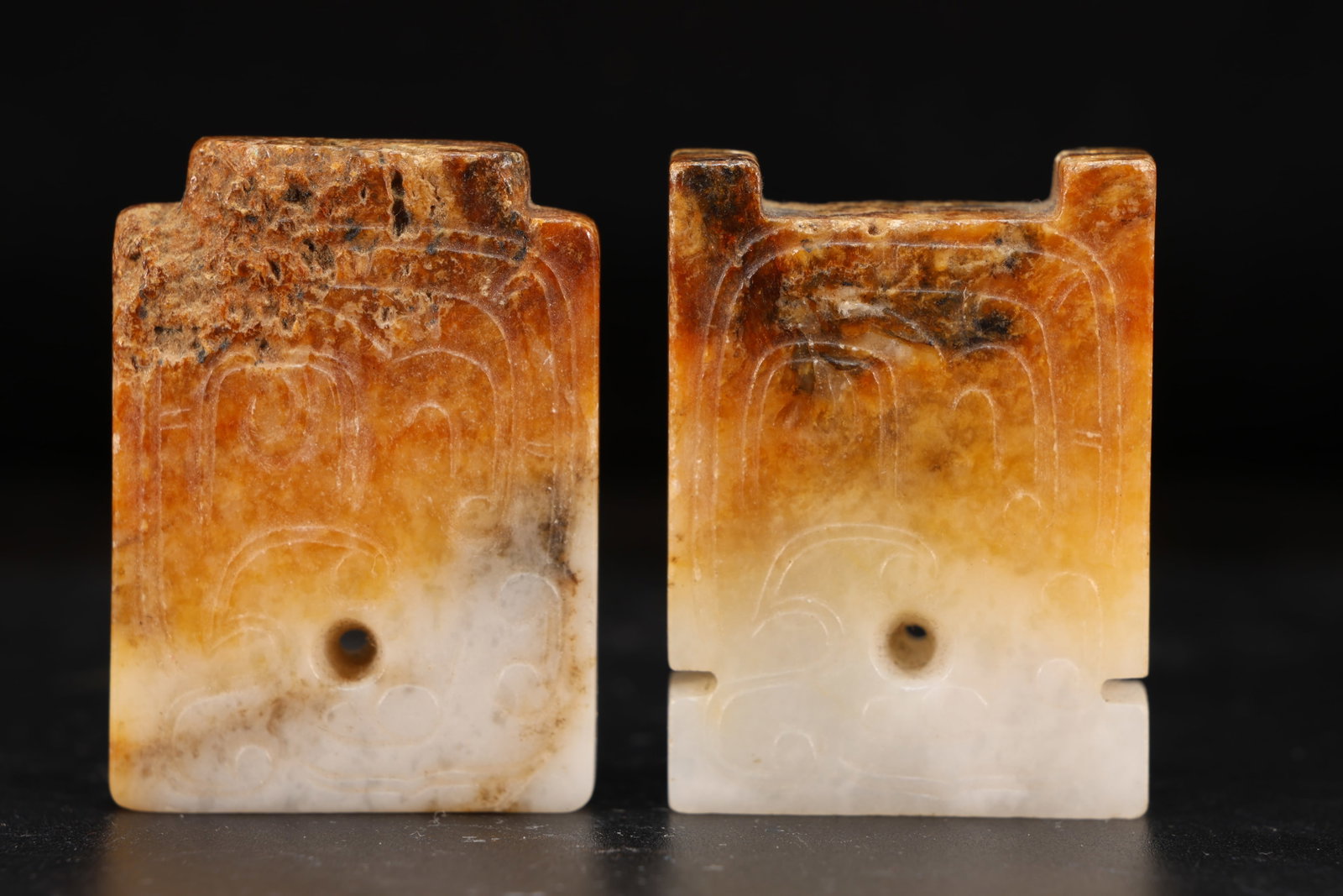 Pair of Jade Carved Beast Face Pattern Bi: Pair of Jade Carved Beast Face Pattern Bi (4.3 x 3 x 1cm)