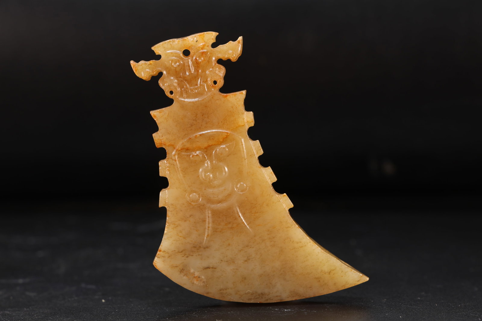 Jade Carved Character Face Pattern Axe: Jade Carved Character Face Pattern Axe (5.5 x 8 x 0.7cm)