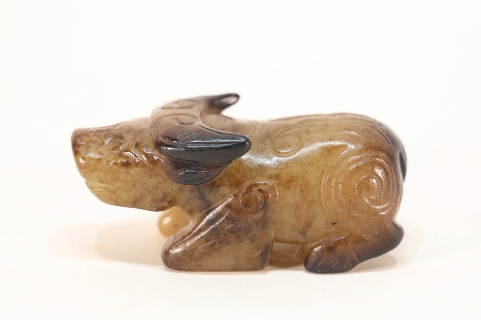 Jade Carved Beast Face Pattern Ox Shape Ornament: Jade Carved Beast Face Pattern Ox Shape Ornament (6 x 2.5 x 2.5cm)