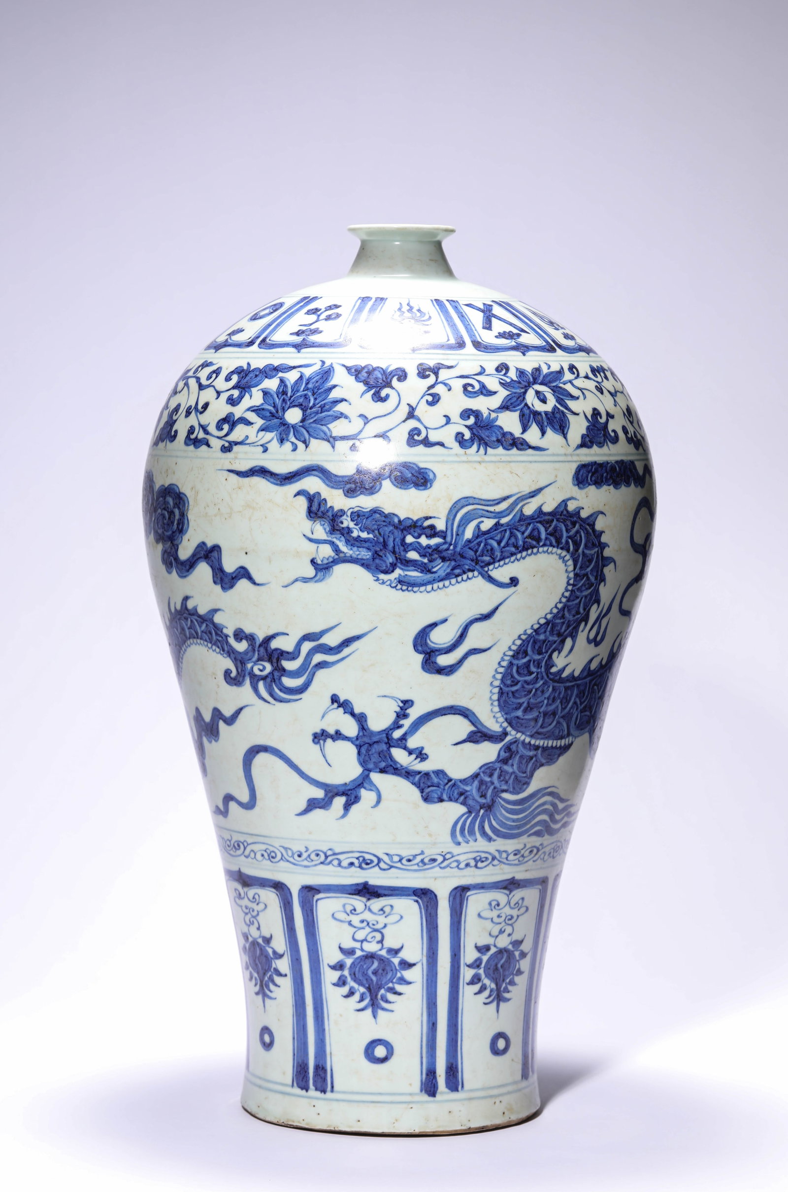 A Blue and White ‘Dragon’ Meiping (1 of 8)