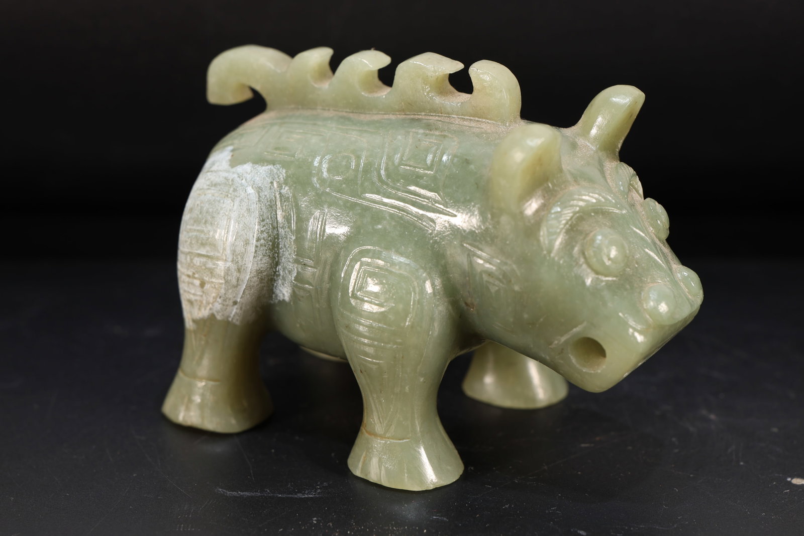 Jade Carved Beast Face Pattern Beast Shape Ornament: Jade Carved Beast Face Pattern Beast Shape Ornament (9.2 x 6.5 x 6cm)