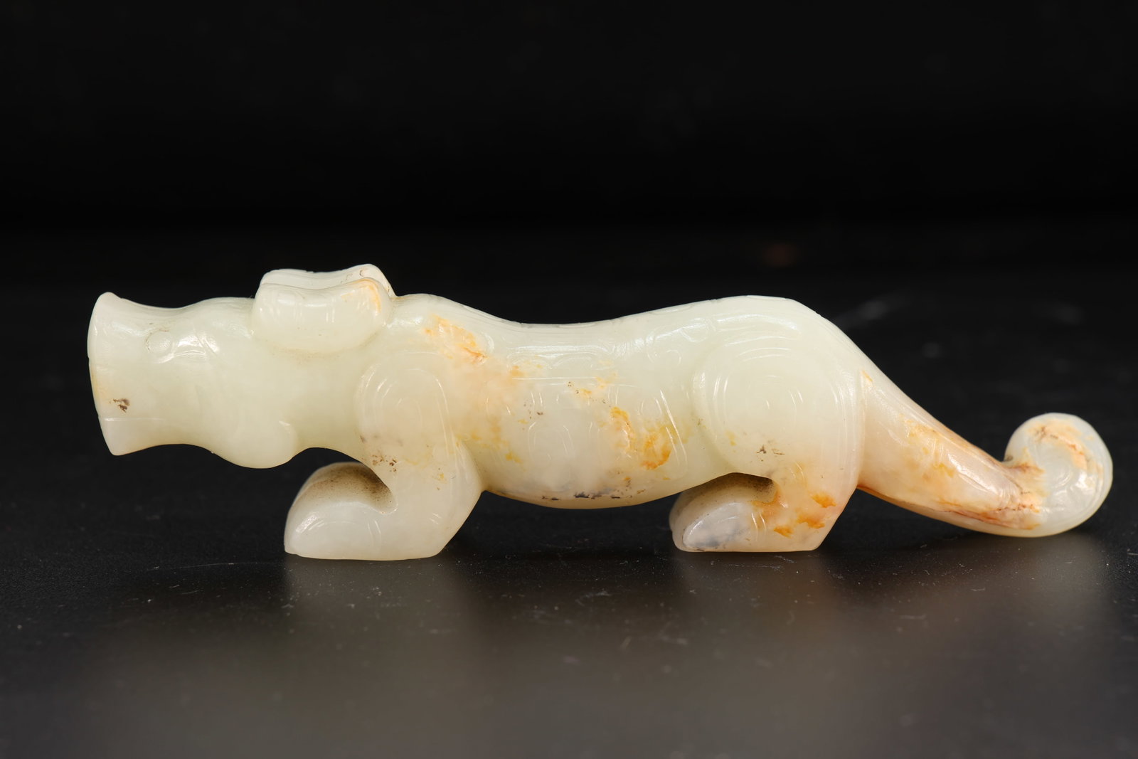 Jade Carved Beast Face Pattern Tiger Shape Ornament: Jade Carved Beast Face Pattern Tiger Shape Ornament (11 x 3 x 0.5cm)