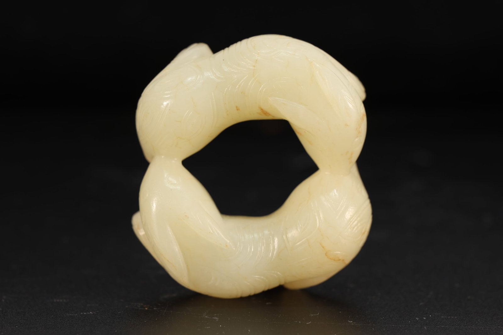 Jade Carved Beast Face Pattern Rabbit Shape Ornament: Jade Carved Beast Face Pattern Rabbit Shape Ornament (5 x 4.5 x 2cm)