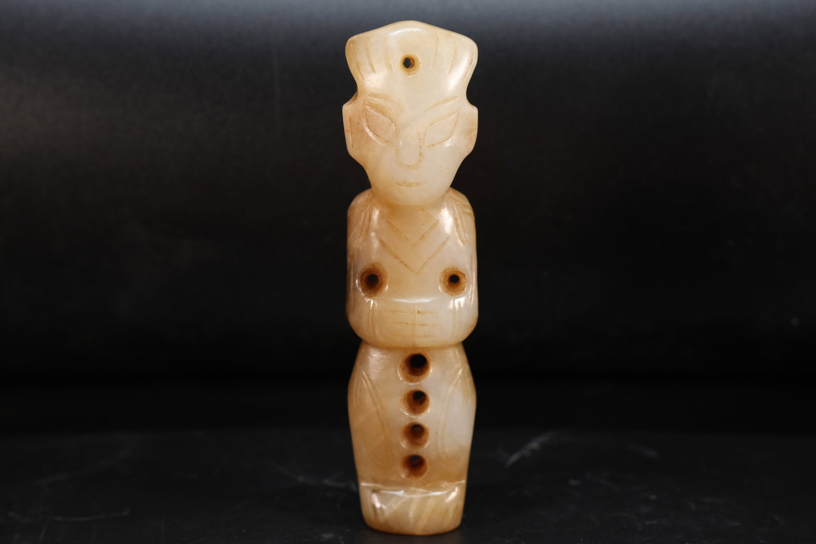 Jade Carved Beast Face Pattern Character Shape Ornament: Jade Carved Beast Face Pattern Character Shape Ornament (10.2 x 2.5 x 1.5cm)