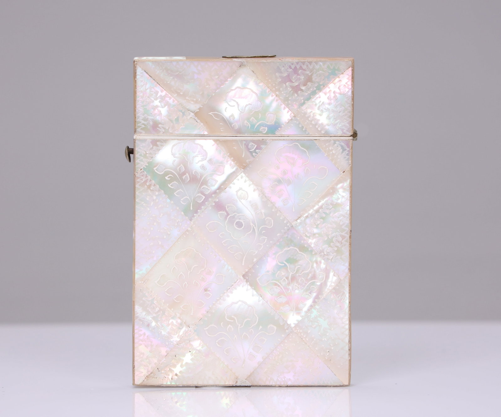 Vintage Engraved Mother of Pearl Calling Card Case (1 of 5)