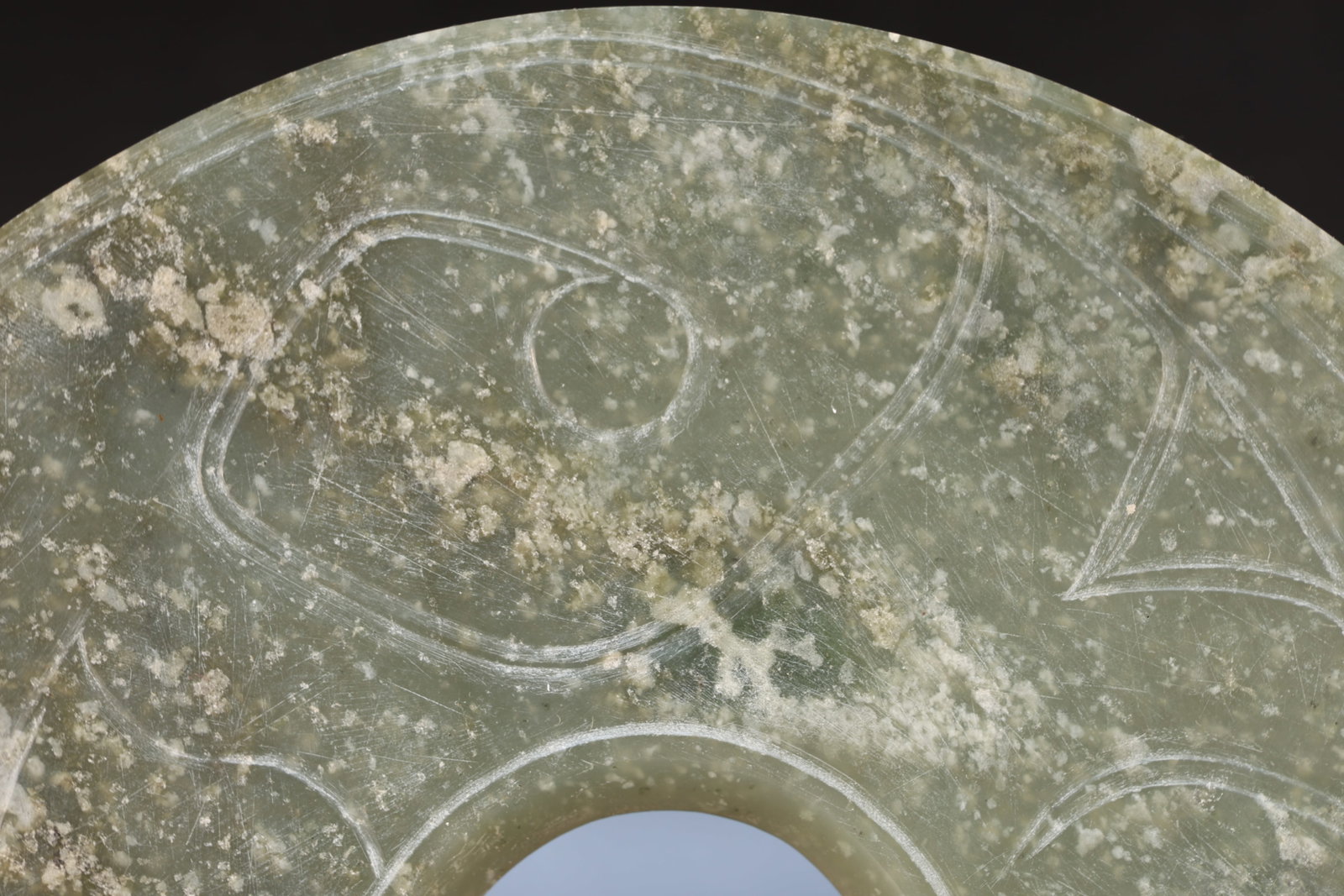 Jade Carved Cloud Pattern Bi - 2