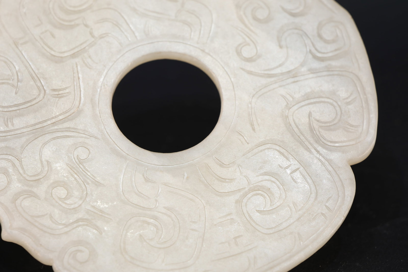 Jade Carved Beast Face Pattern Bi - 6