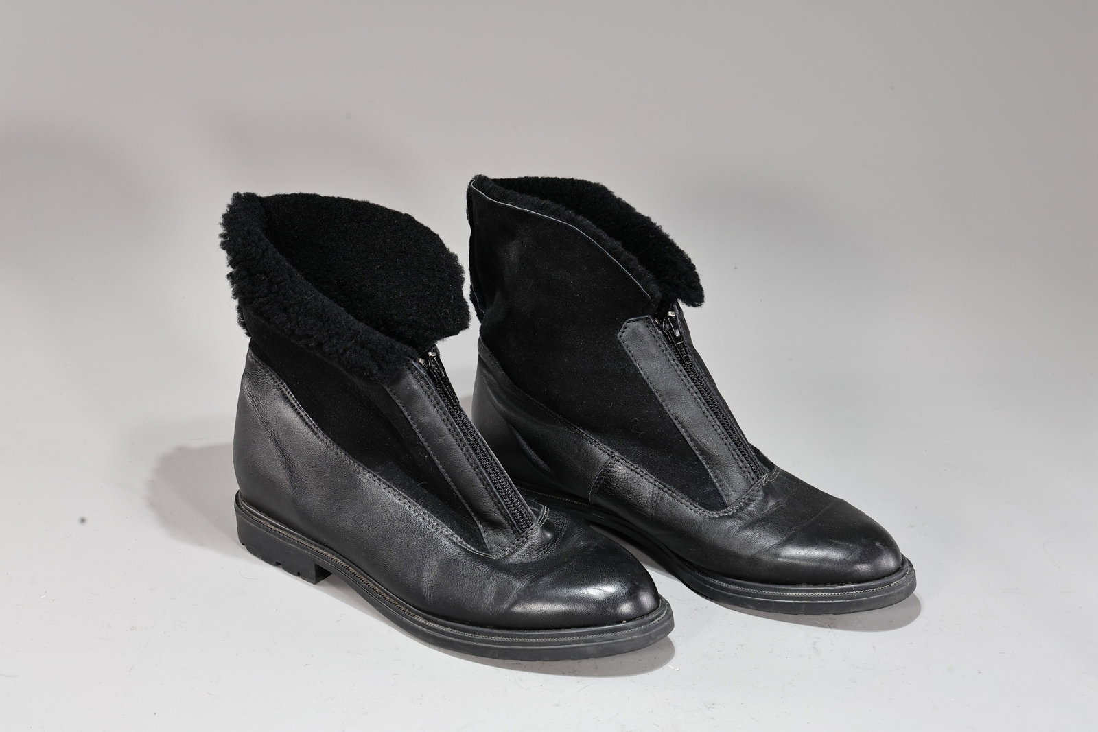 Black Leather & Suede Shearling-Lined Zip Ankle Boots Size 10B (1 of 7)