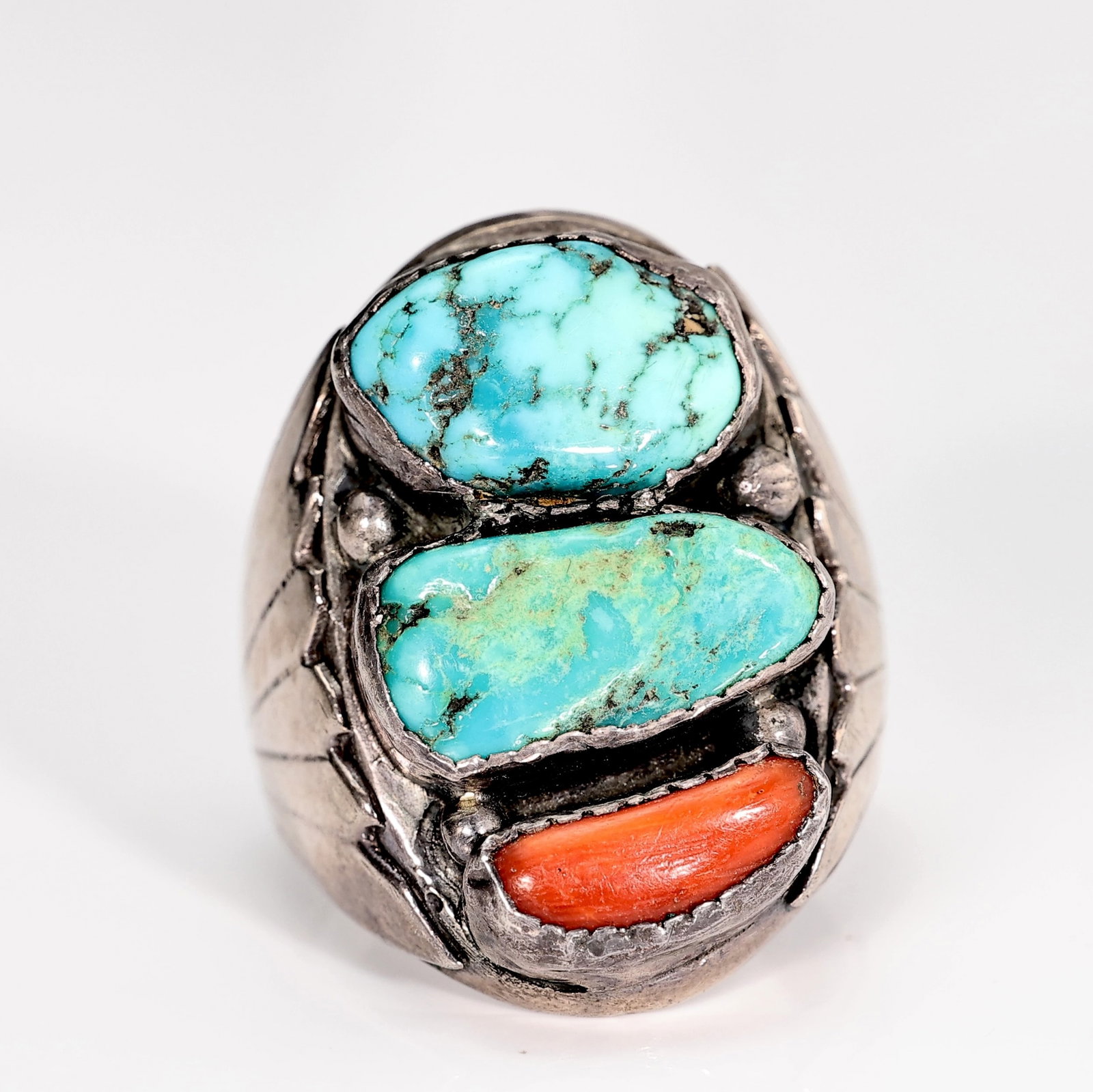 Navajo Sterling Silver Turquoise Coral Cabochons Ring Size 8.5 (1 of 6)