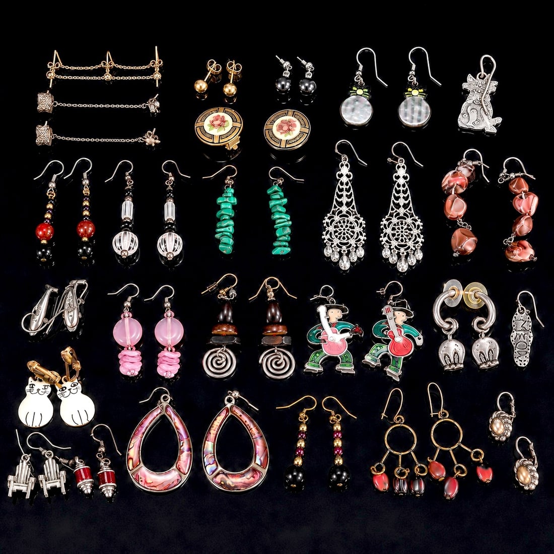 Group of Assorted Vintage Costume Earrings (1 of 7)