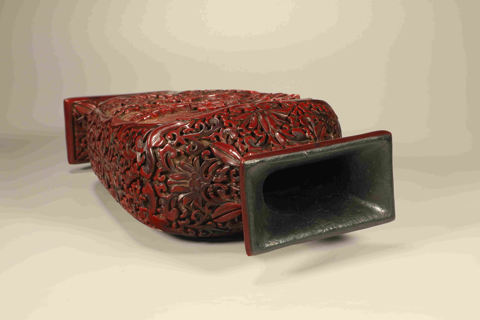 Lacquerware Red Carved Landscape Pattern Vase - 5