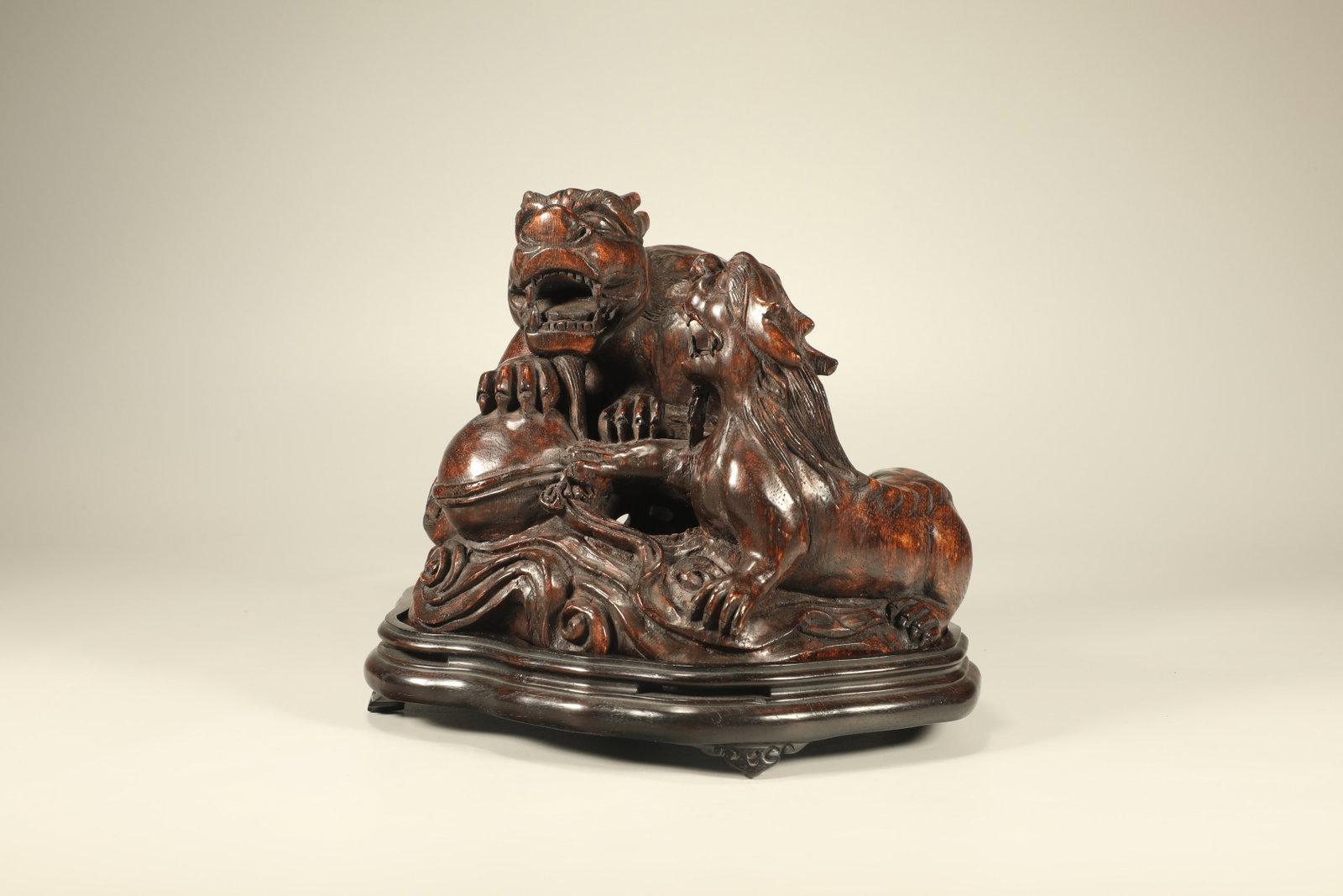 Agarwood Carved Beast Shape Incense Burner (1 of 7)
