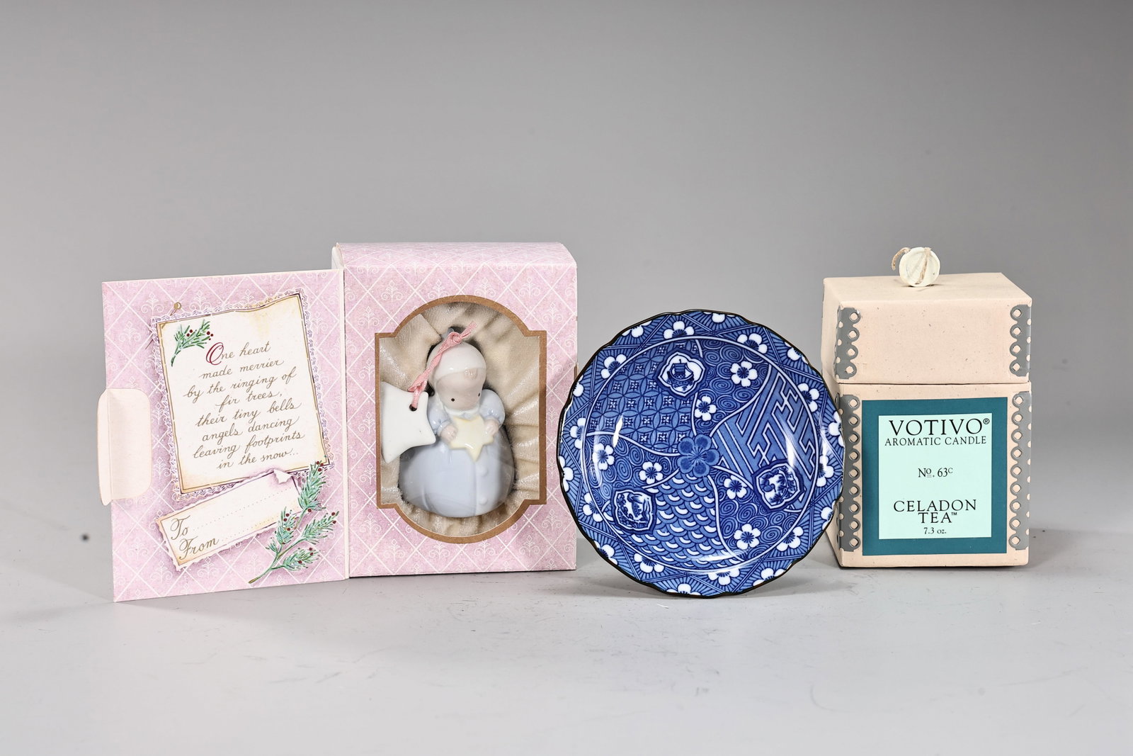 Votivo Scented Candles, Japanese Candle Plate, Angel Ornament: Votivo Scented Candles, Japanese Candle Plate, Angel Ornament (12 x 9 x 6 cm, 7 x 10 cm, 11 x 2 cm)