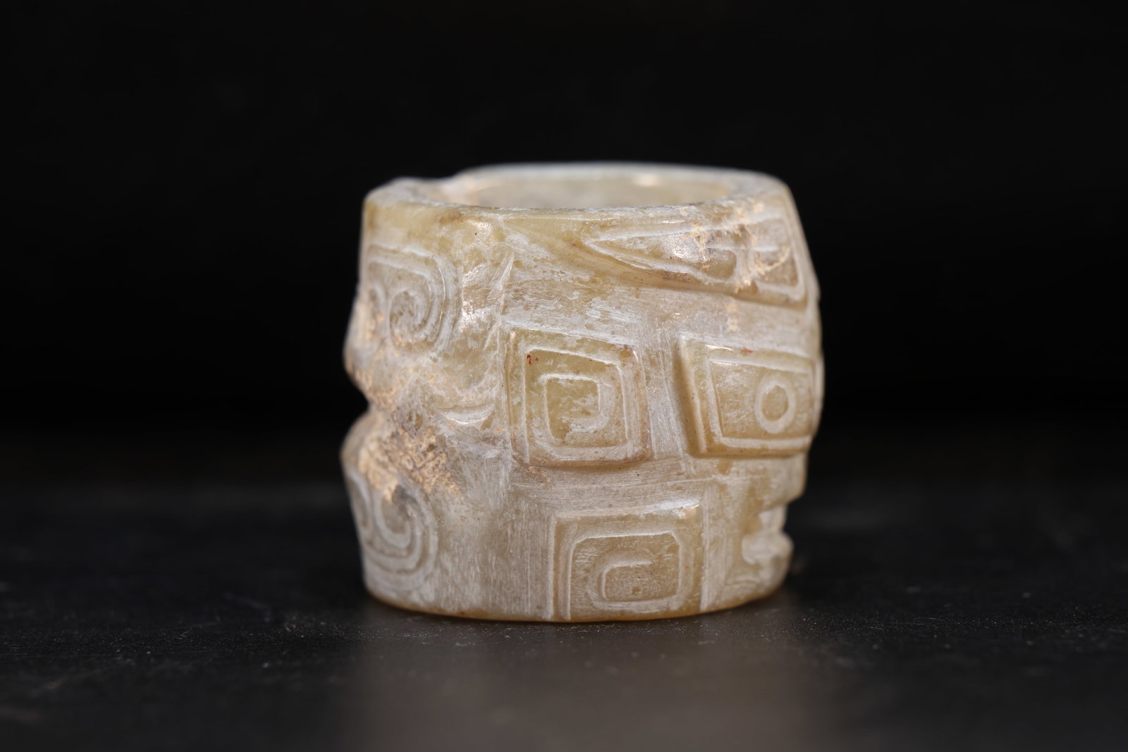 Jade Carved Beast Face Pattern Thumb Ring - 2