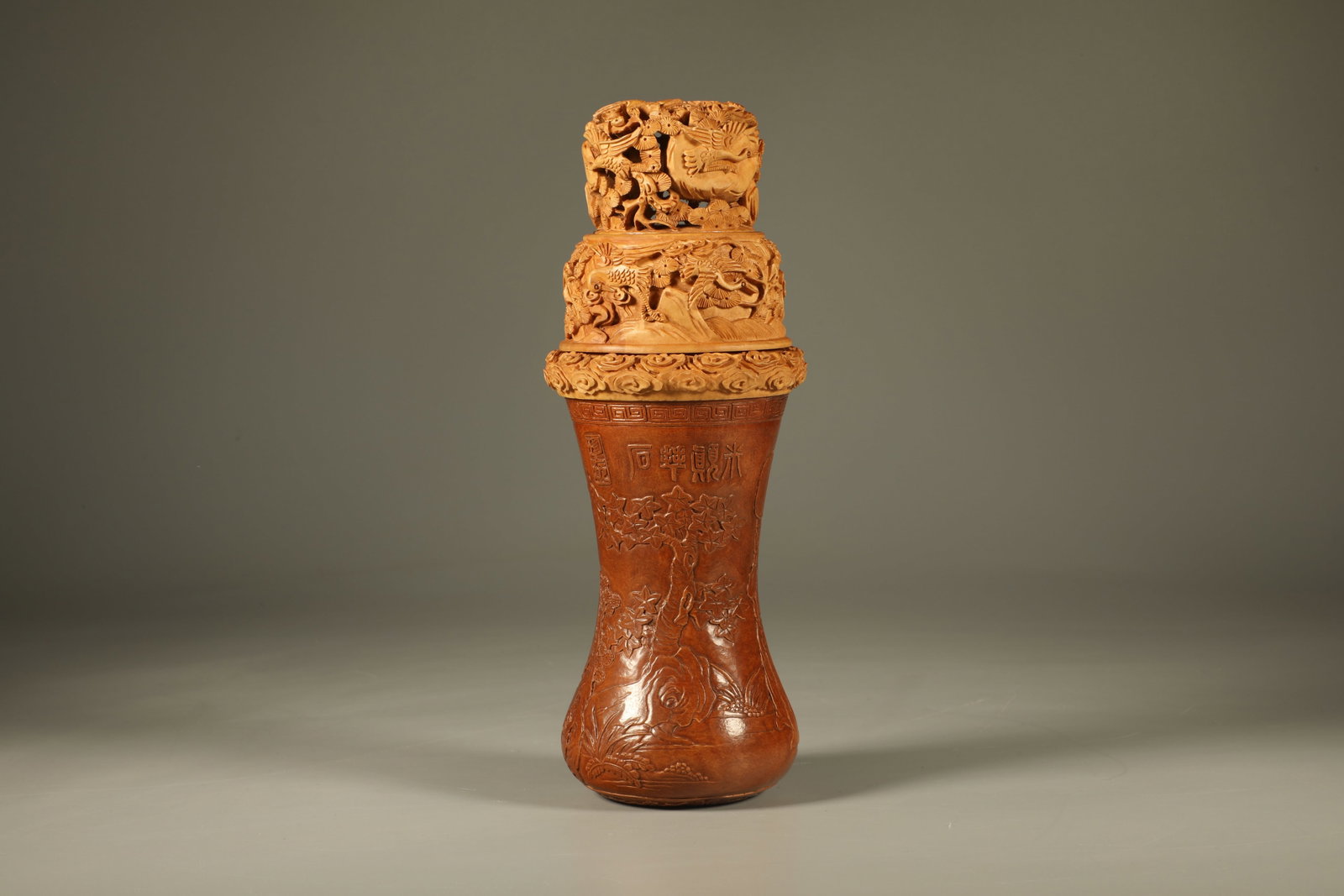 Gourd Inlaid Boxwood Carved Character Pattern Gourd Cricket Jar,Zhe Yuxuan Mark: Gourd Inlaid Boxwood Carved Character Pattern Gourd Cricket Jar,Zhe Yuxuan Mark (20 x 7.8cm)