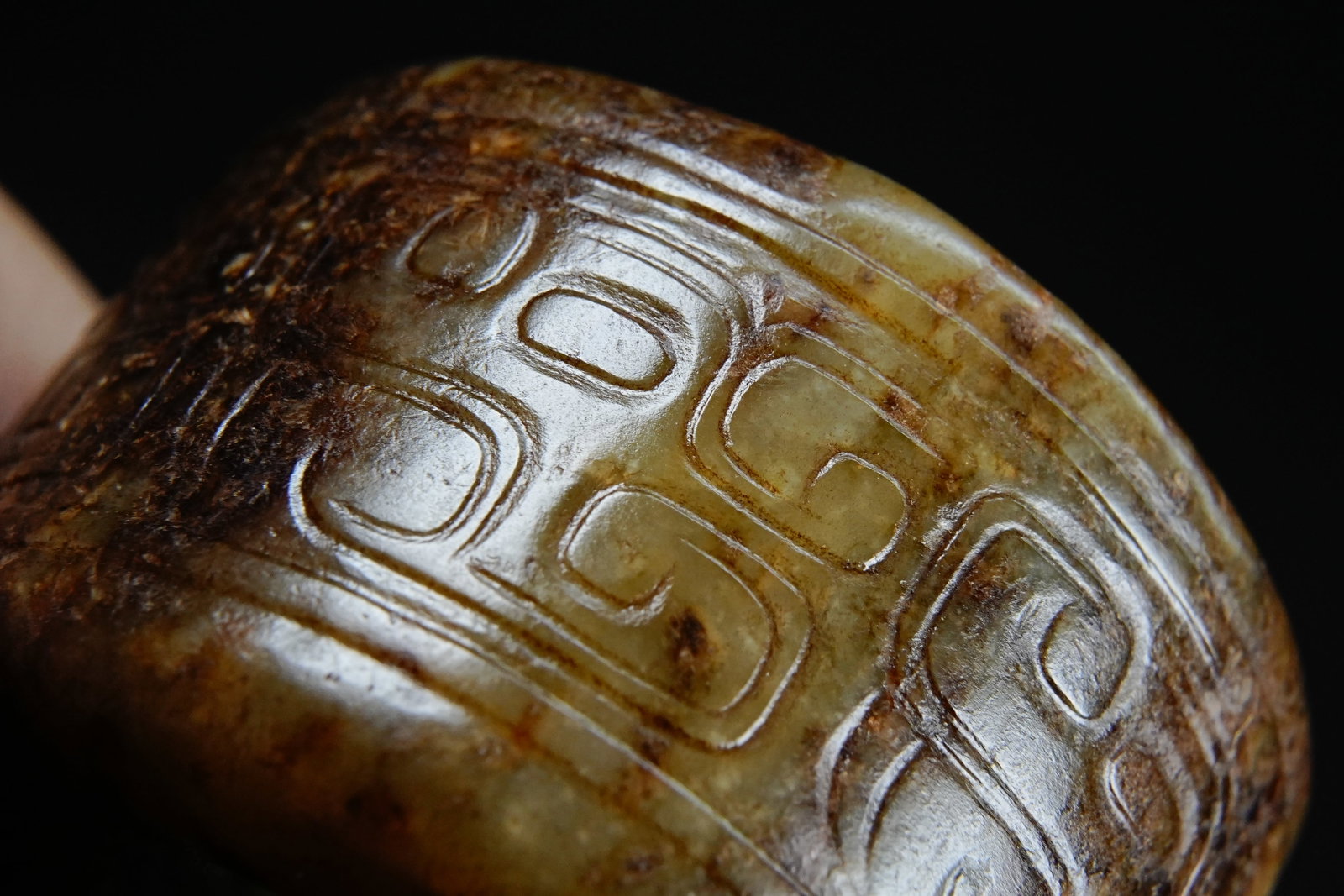 Jade Carved Dragon Pattern Thumb Ring - 6
