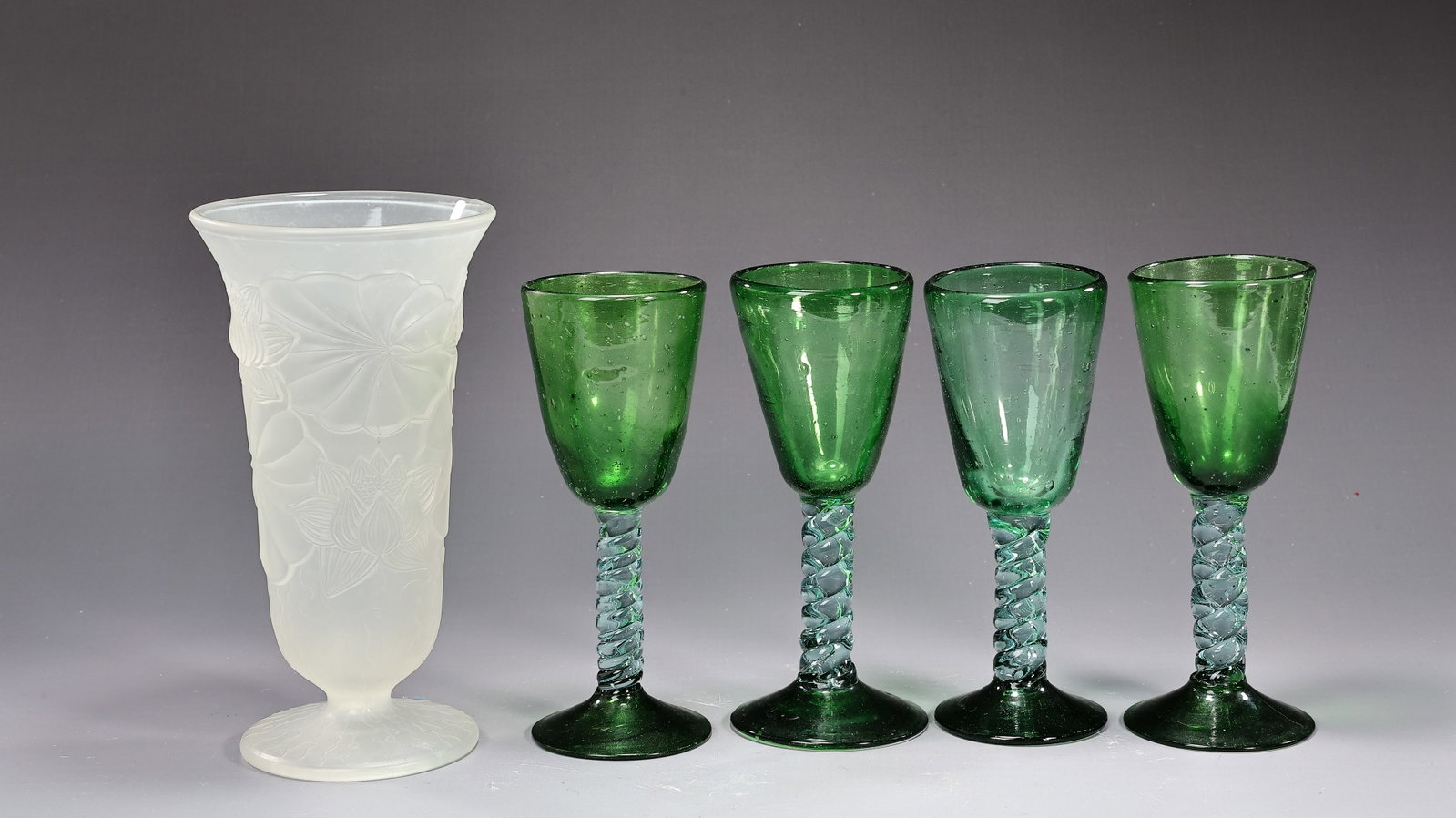 Hand Blown Twisted Stem Wine Glass And Frosted Glass Vase: Hand Blown Twisted Stem Wine Glass And Frosted Glass Vase (Vase: 13 x 24.5 cm, Cup: 8 x 21 cm each)