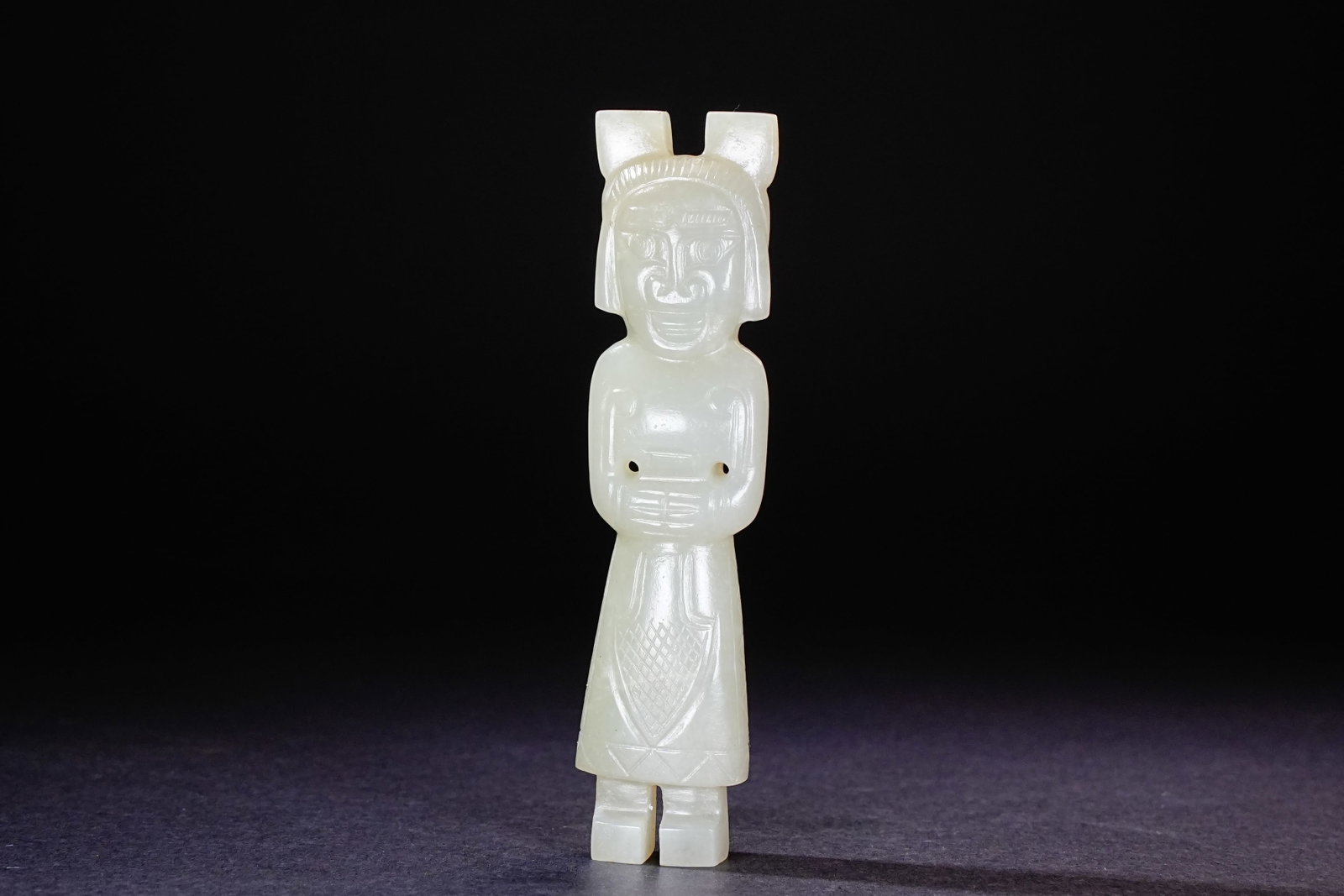 Jade Carved Character Shape Ornament: Jade Carved Character Shape Ornament (7.85 x 1.9 x 1.1cm)