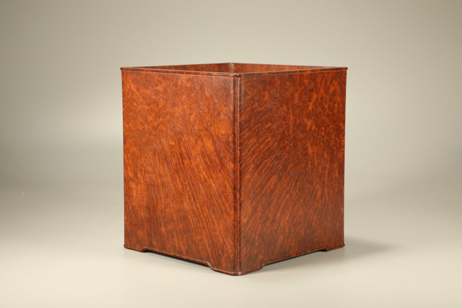 Huanghuali Wood Brush Pot: Huanghuali Wood Brush Pot (19 x 17.5cm)