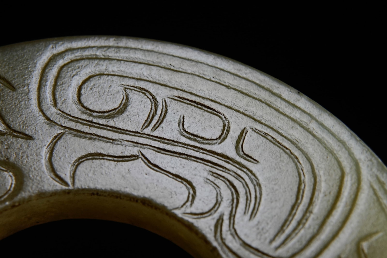 Jade Carved Dragon Pattern Ring - 4
