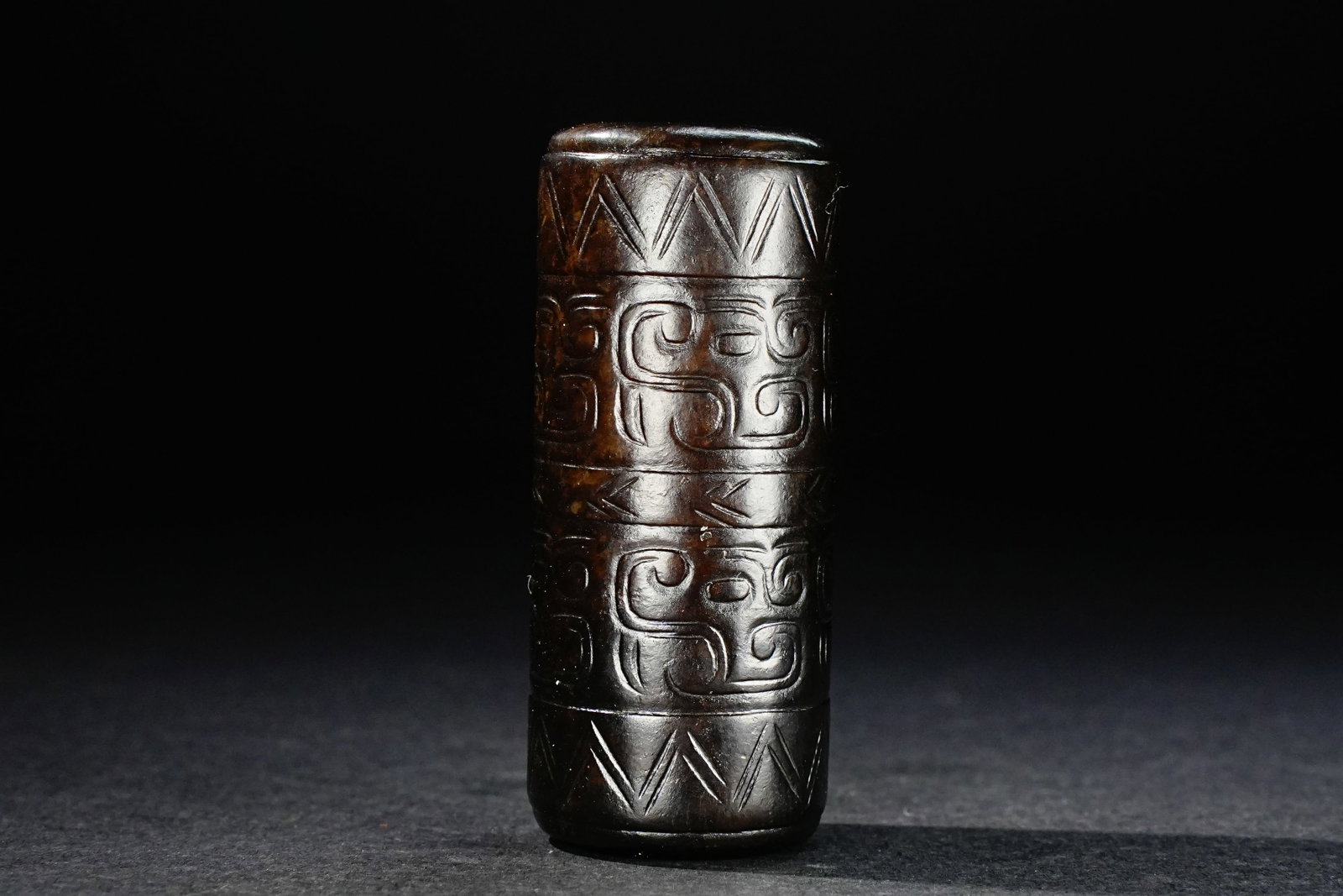 Jade Carved Dragon Pattern Ornament (1 of 8)