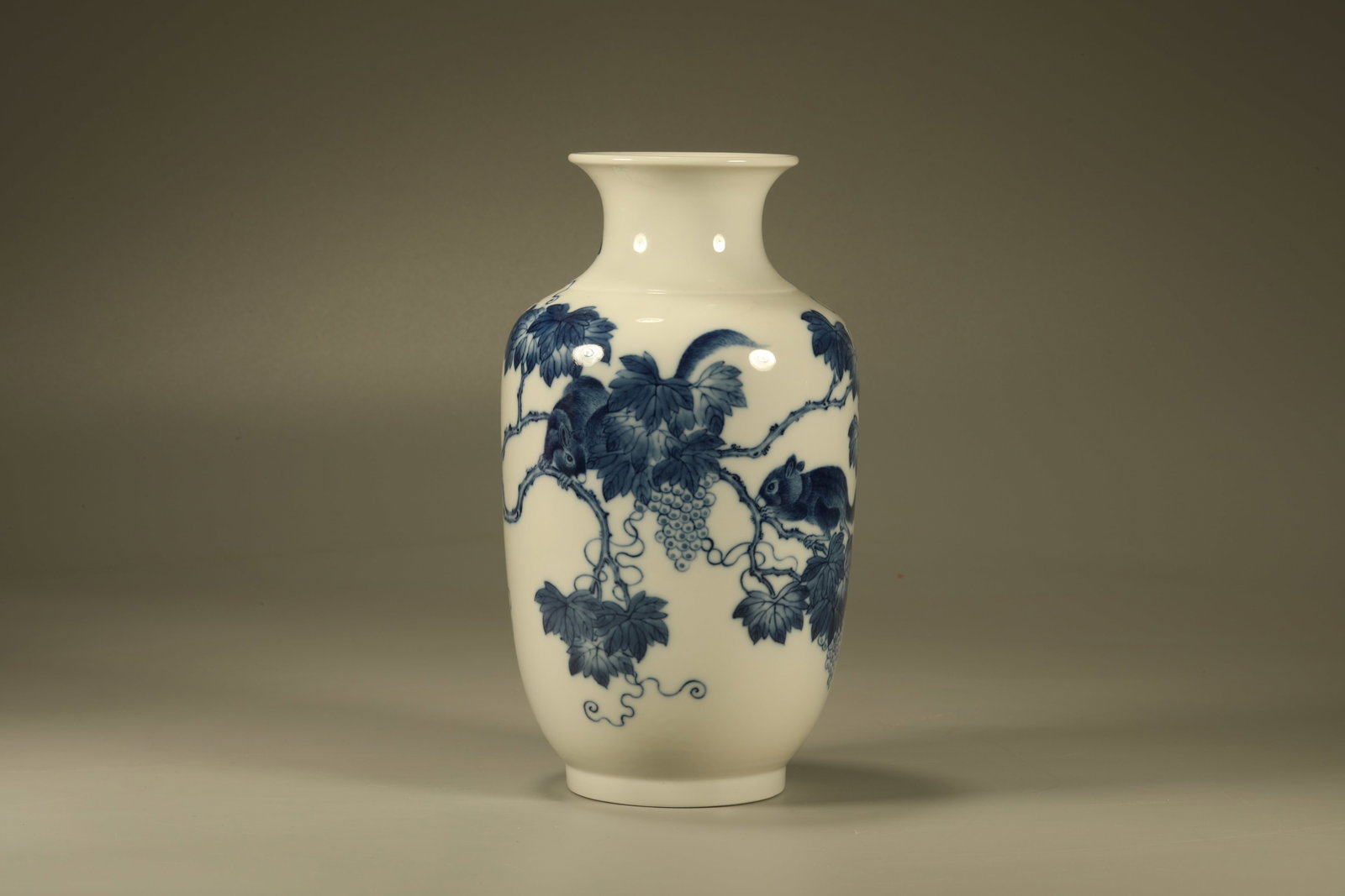 Blue and White Squirrel with Grapes Pattern Porcelain Vase (1 of 6)