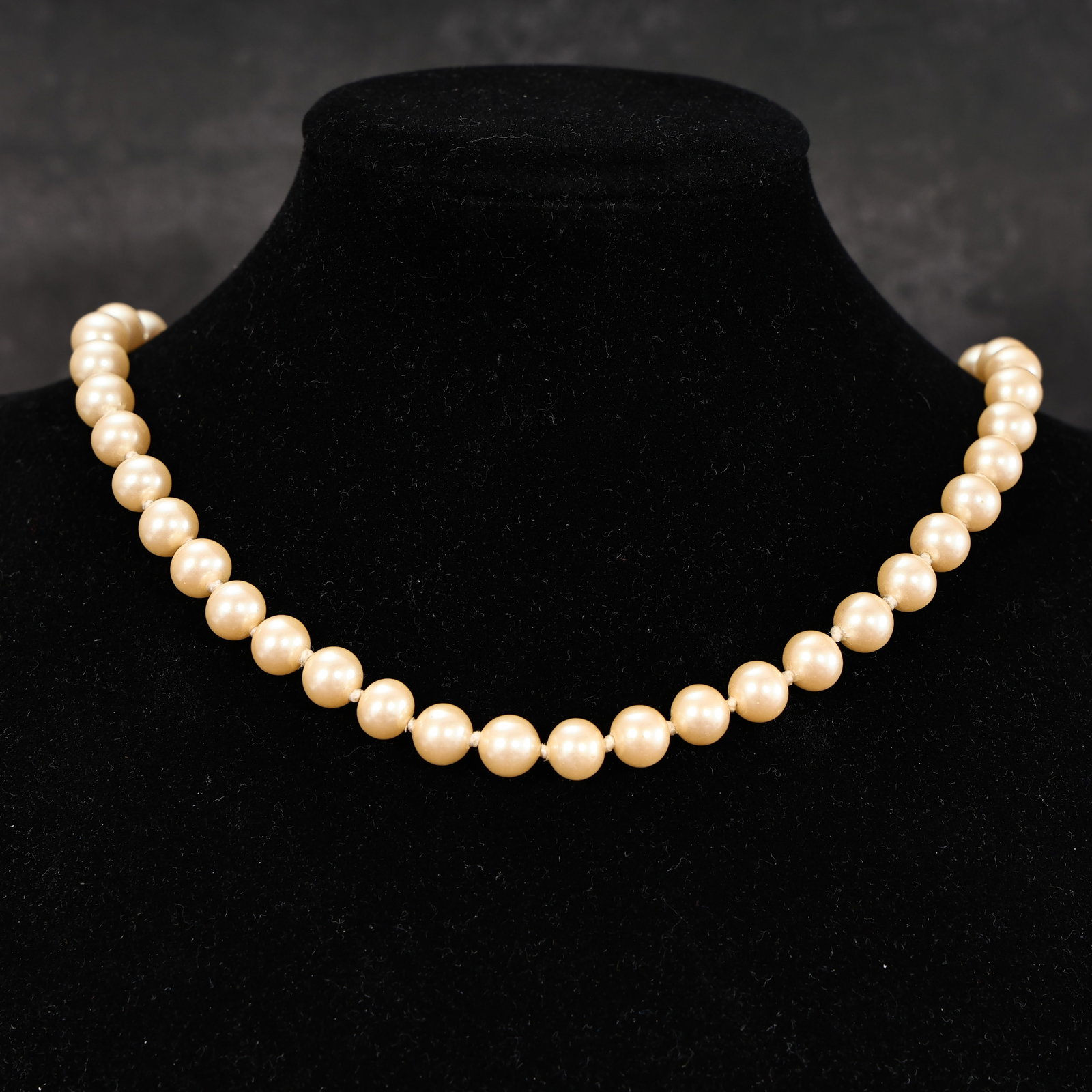 Vintage Cultured Pearl Necklace with Silver Clasp (1 of 5)
