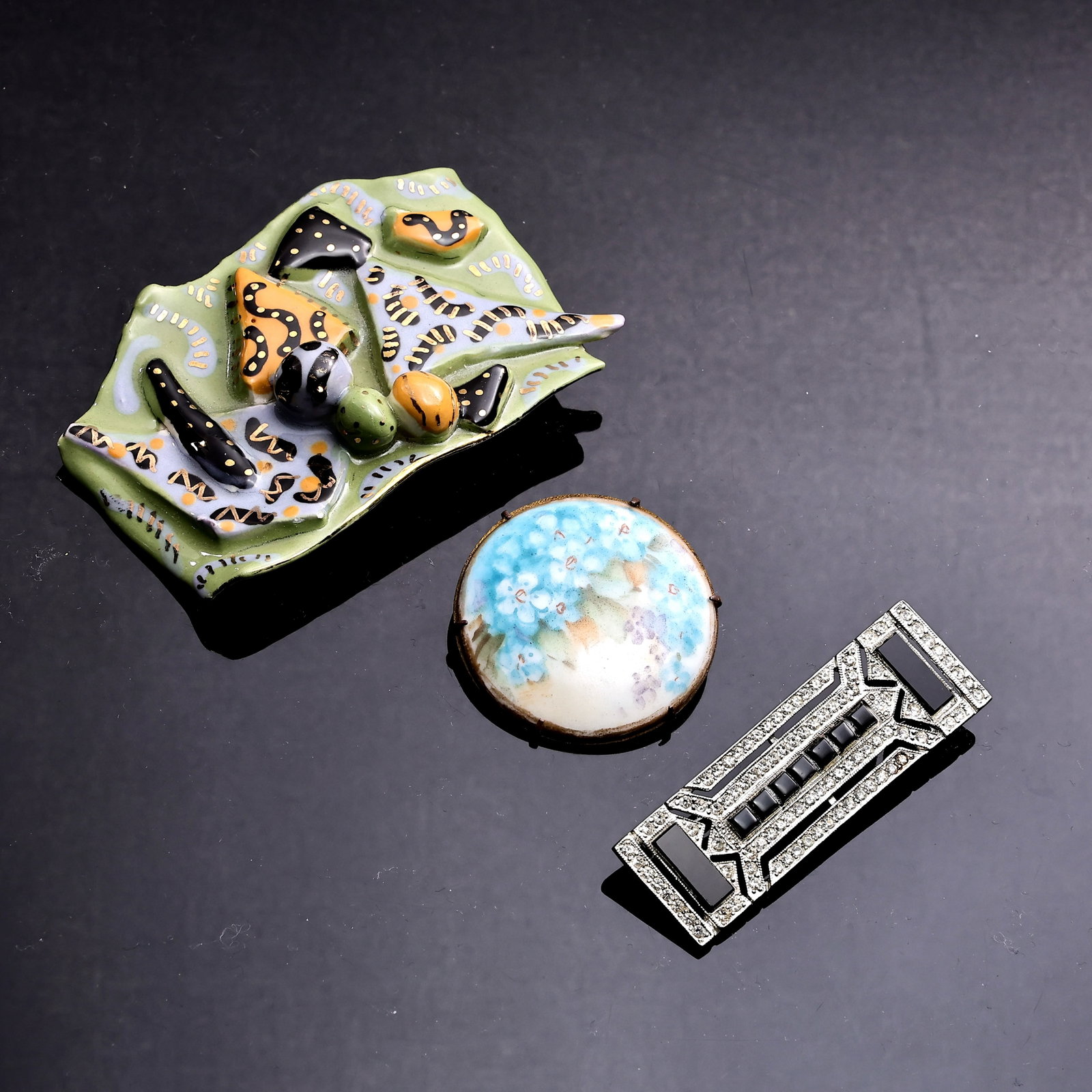 Three Vintage Collectable Brooches (1 of 6)