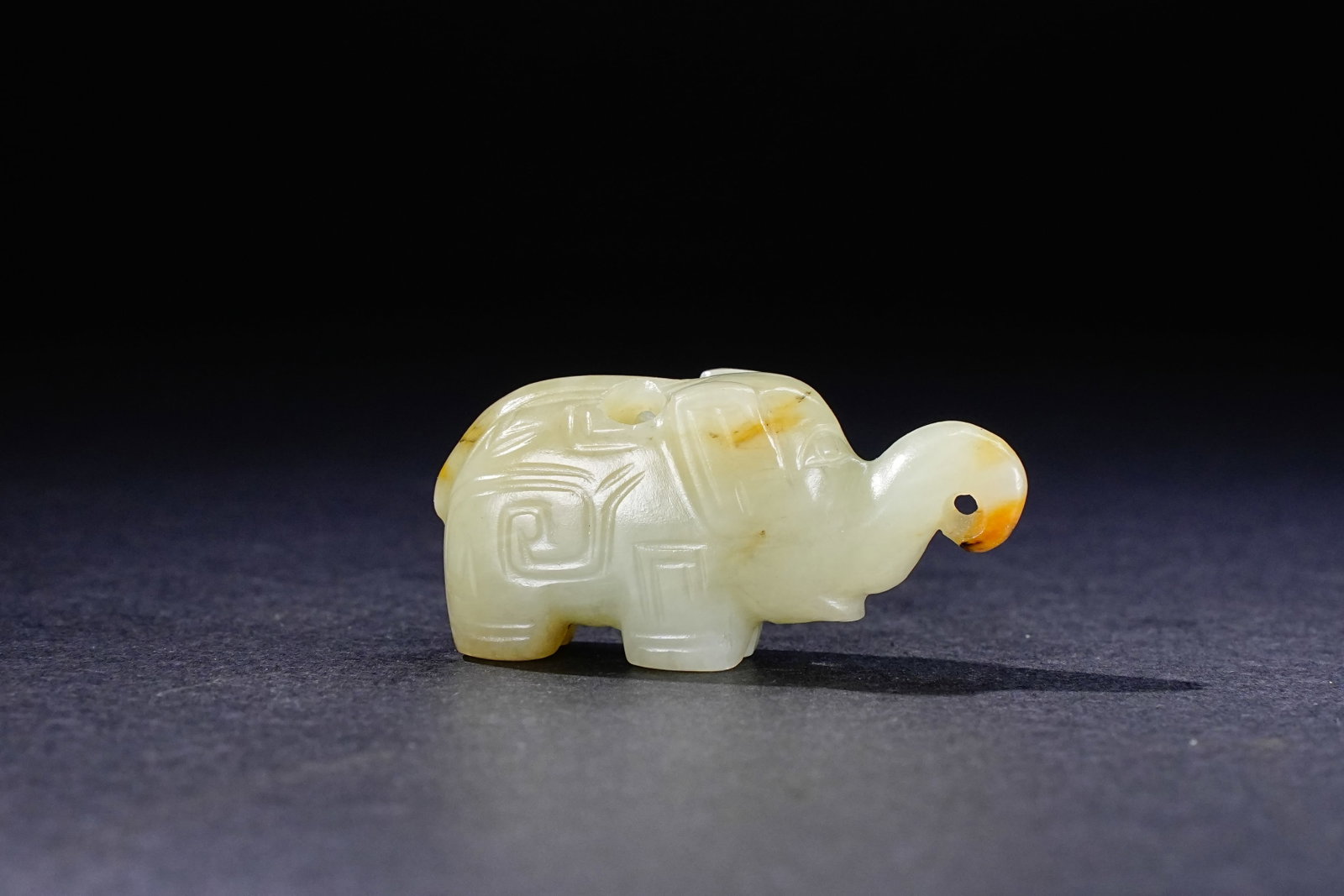 Jade Carved Beast Face Pattern Elephant Shape Ornament: Jade Carved Beast Face Pattern Elephant Shape Ornament (3.8 x 1.4 x 1.9cm)