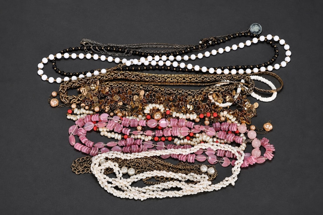 Mixed Lot of Fashion & Gemstone Beaded Necklaces (1 of 4)