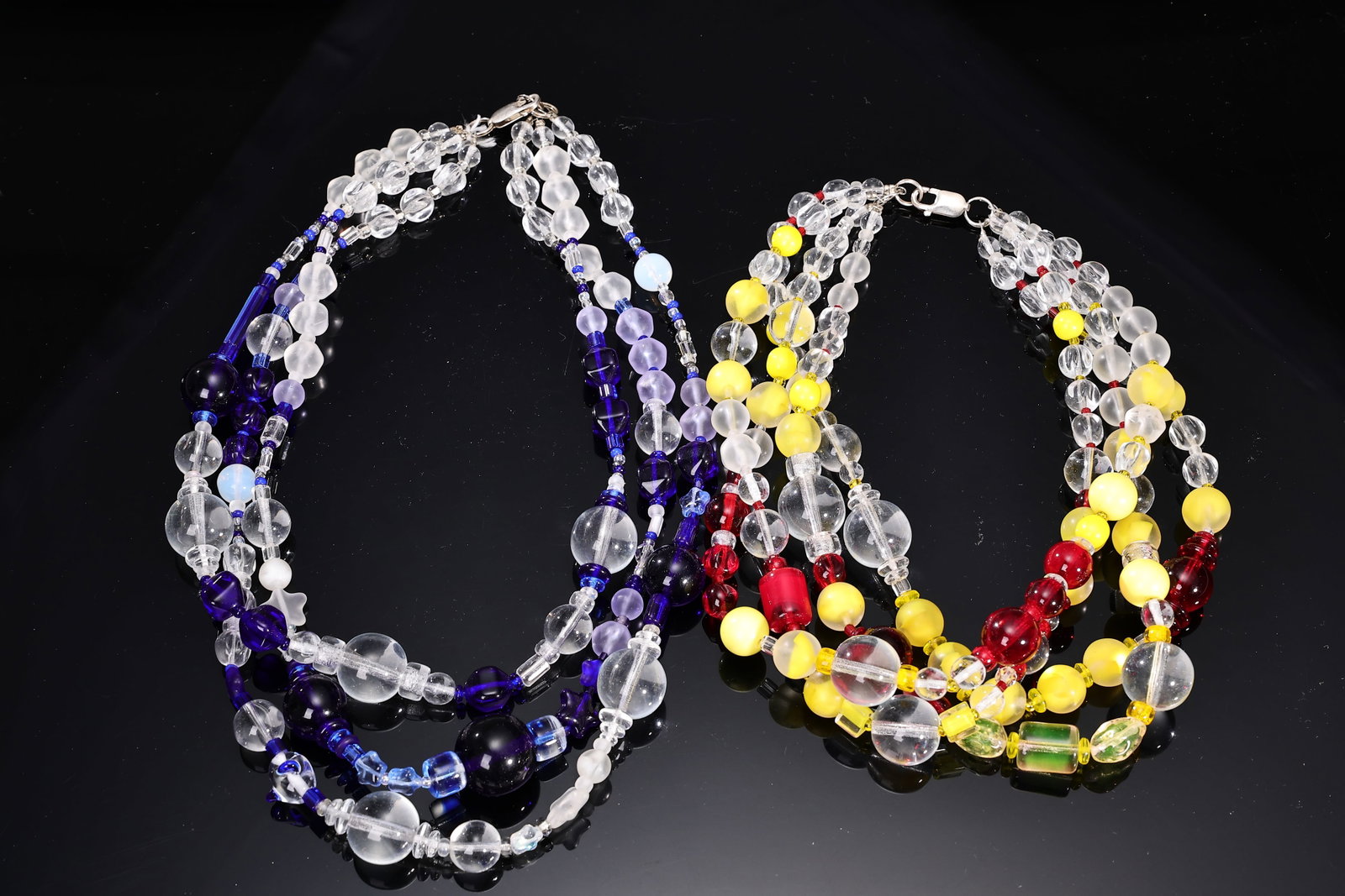 Two 925 Silver Clasp Mult-strand Crystal Glass Bead Necklaces: Two 925 Silver Clasp Mult-strand Crystal Glass Bead Necklaces (Necklace: 46 cm, Necklace:36 cm)