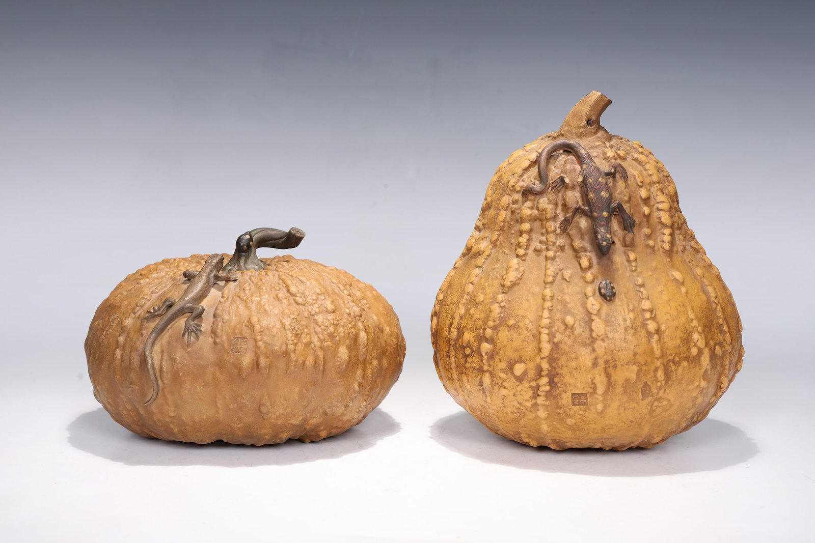 Pumpkin And Gourd Clay Sculptures: Pumpkin And Gourd Clay Sculptures (16 x 11 cm, 20 x 15 cm)