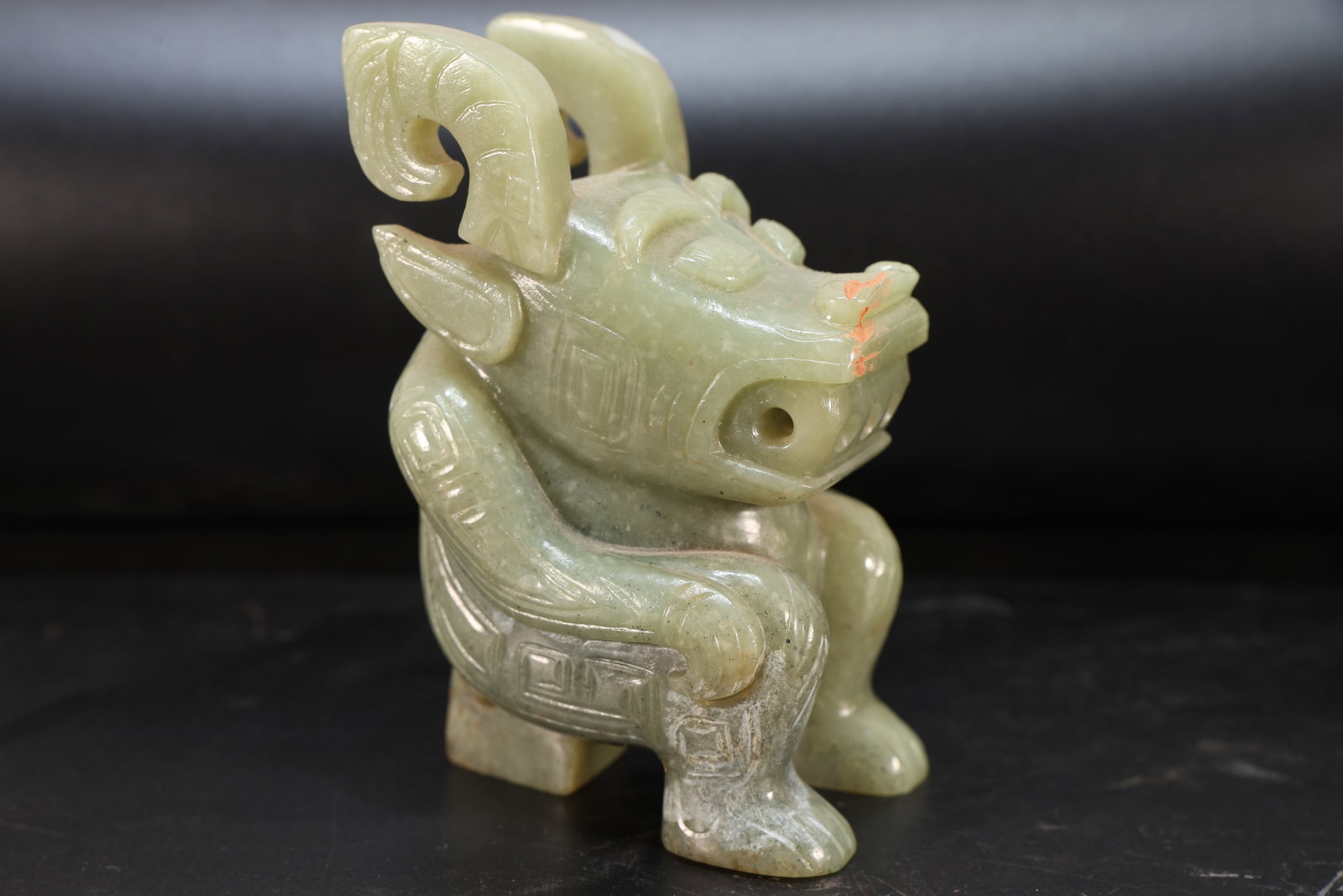 Jade Carved Beast Face Pattern Beast Shape Figure: Jade Carved Beast Face Pattern Beast Shape Figure (11 x 7 x 6cm)