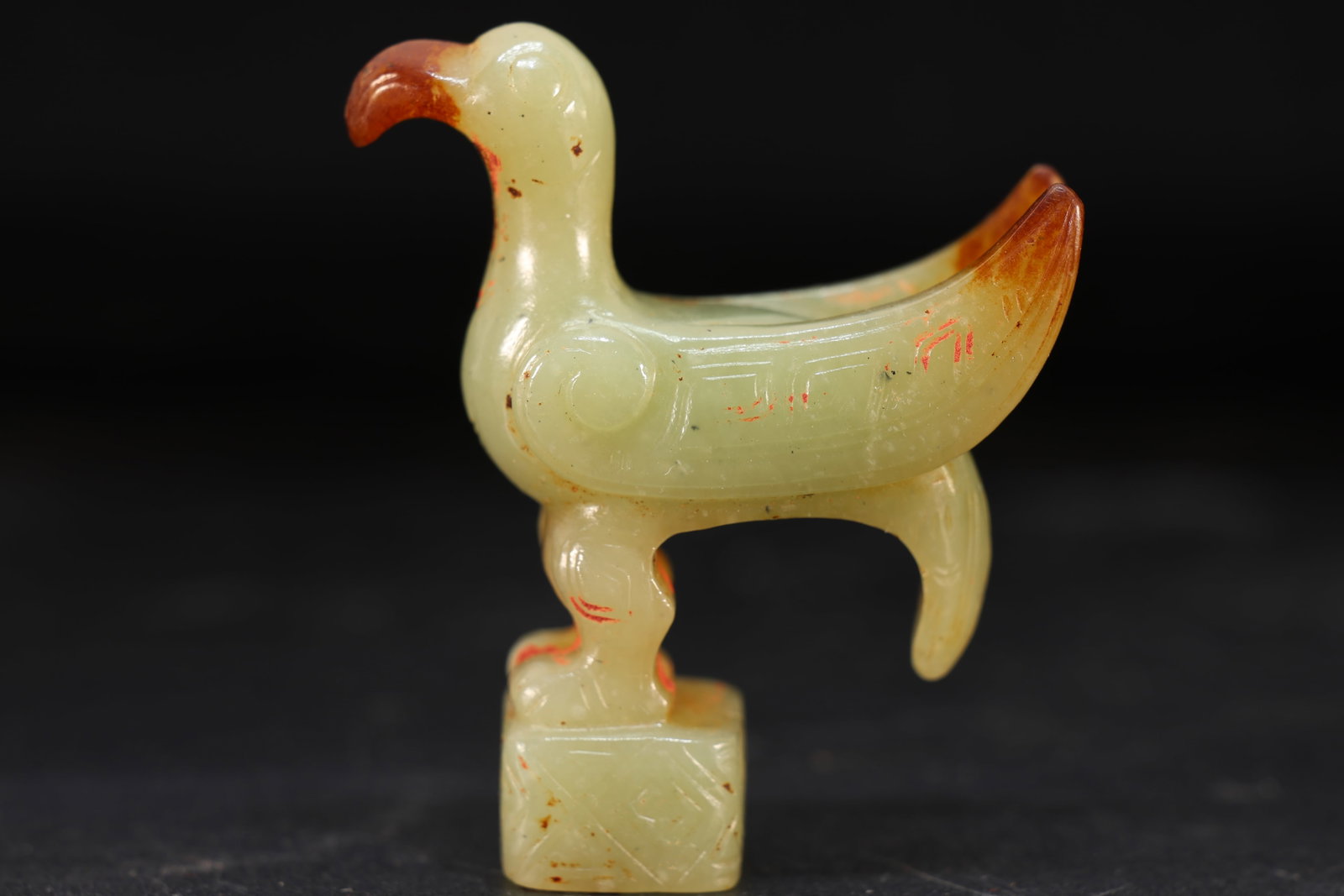 Jade Carved Bird Shape Stone Seal: Jade Carved Bird Shape Stone Seal (5.3 x 5 x 2cm)