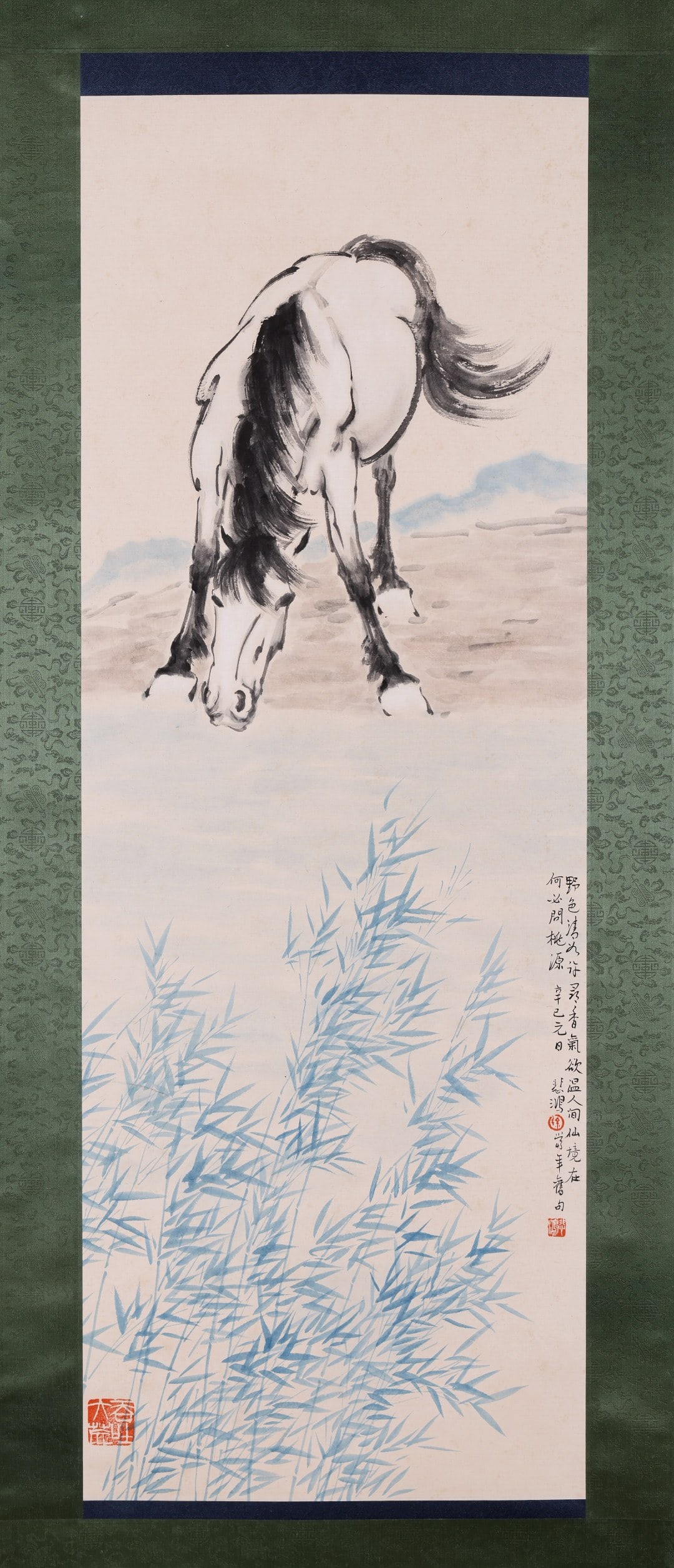 Chinese Drawing Horse Painting,Xu Beihong Mark: Chinese Drawing Horse Painting,Xu Beihong Mark (117 x 42cm)