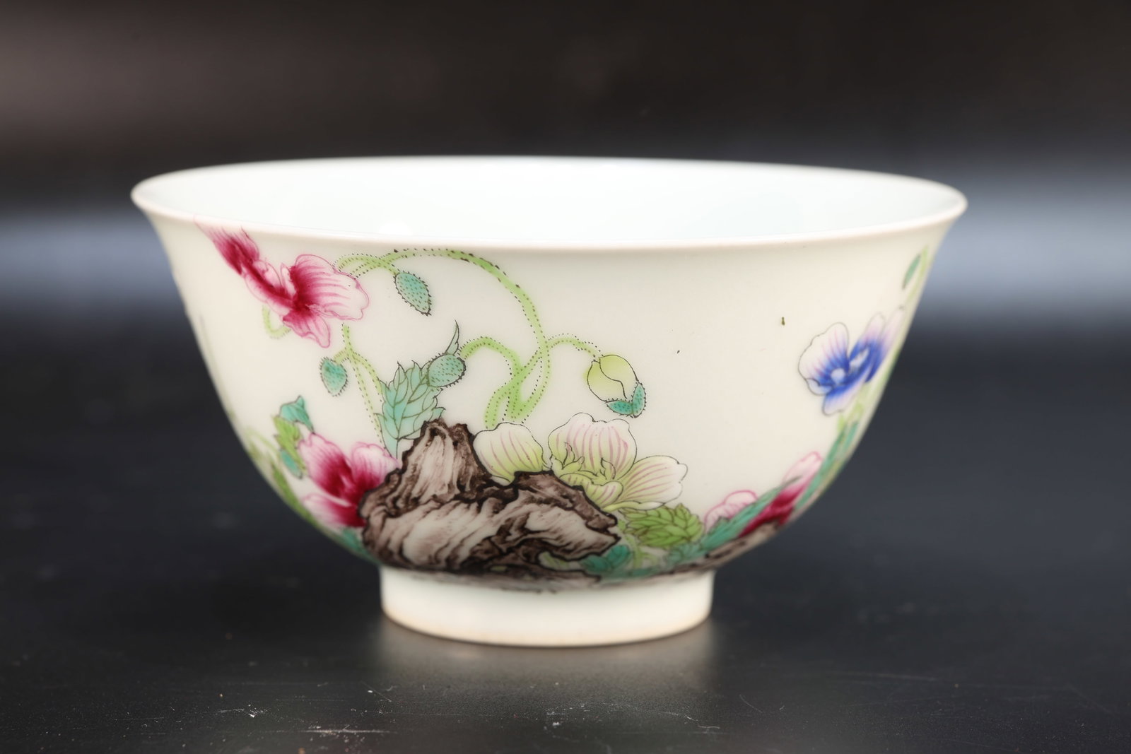 Famille Rose Flower and Poetry Pattern Porcelain Bowl: Famille Rose Flower and Poetry Pattern Porcelain Bowl (12 x 6cm)