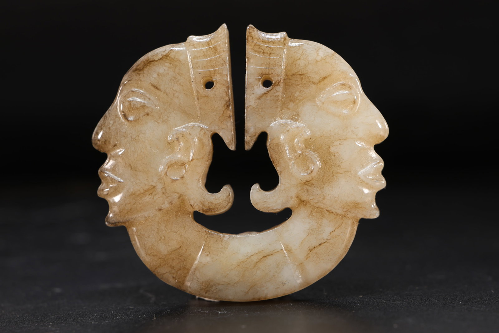 Jade Carved Character Face Pattern Bi: Jade Carved Character Face Pattern Bi (5.7 x 5.3 x 0.6cm)