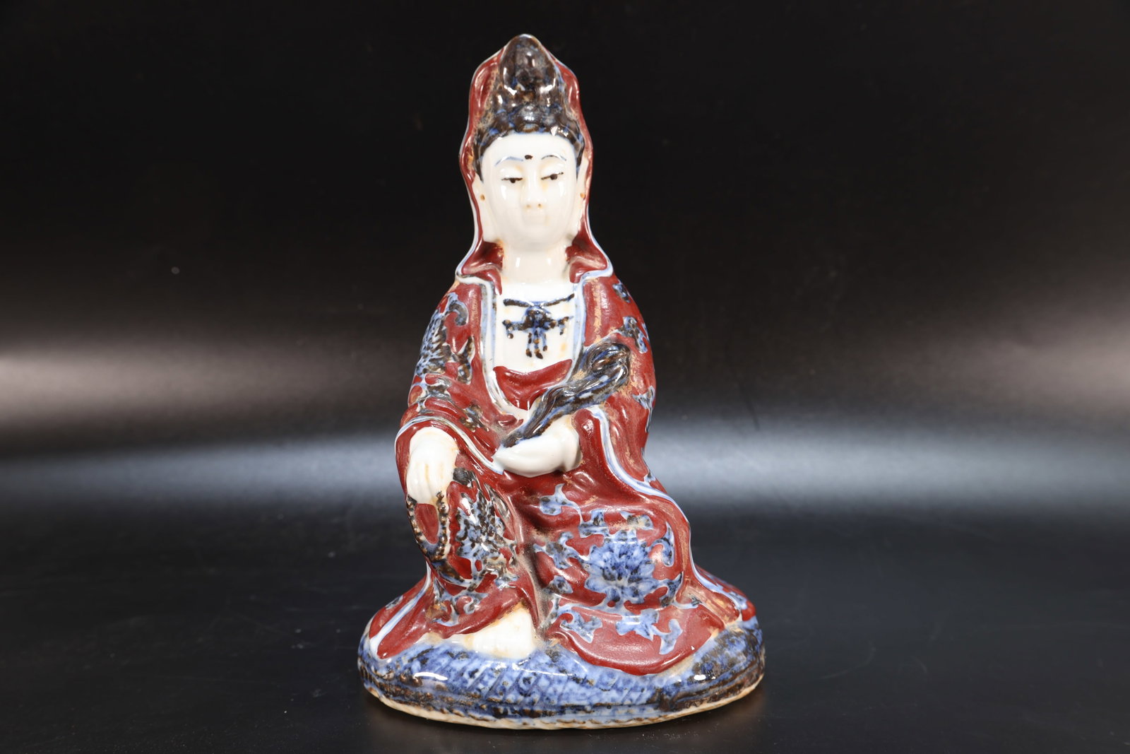 Famille Rose Porcelain GuanYin Figure (1 of 11)