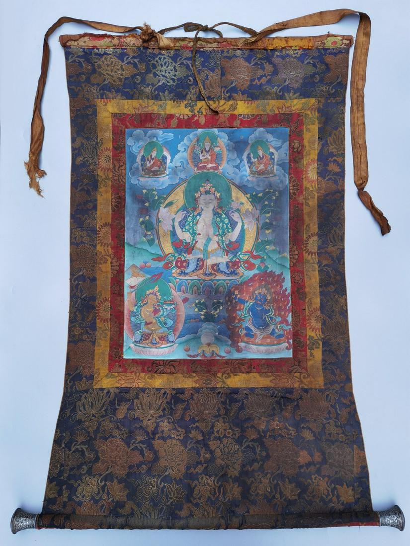 Chinese Qing Dynasty antiques four-arm Guanyin Thangka: Chinese Qing Dynasty antiques four-arm Guanyin Thangka