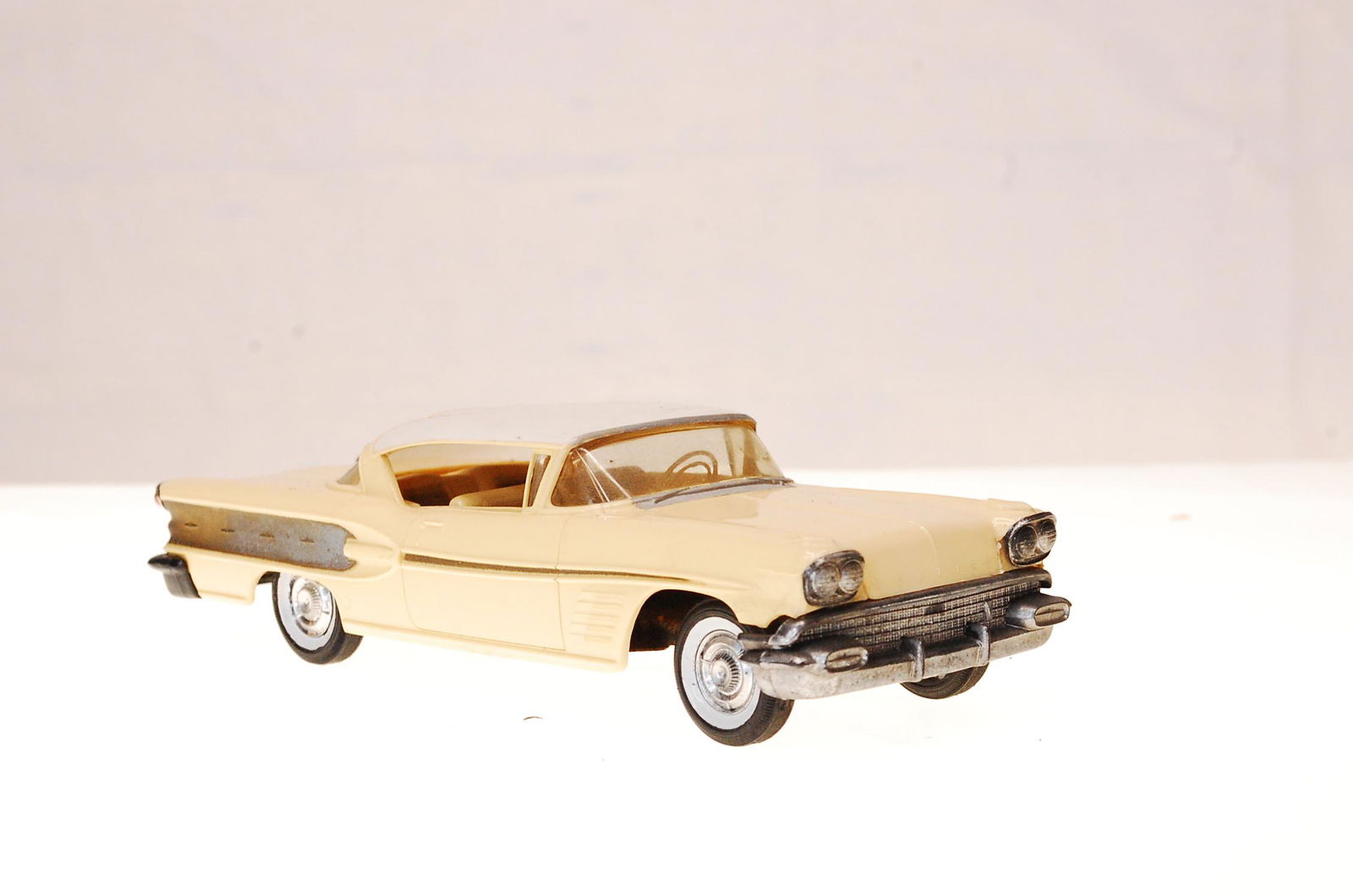 1958 CHEVROLET IMPALA  PROMO TOY CAR (1 of 5)
